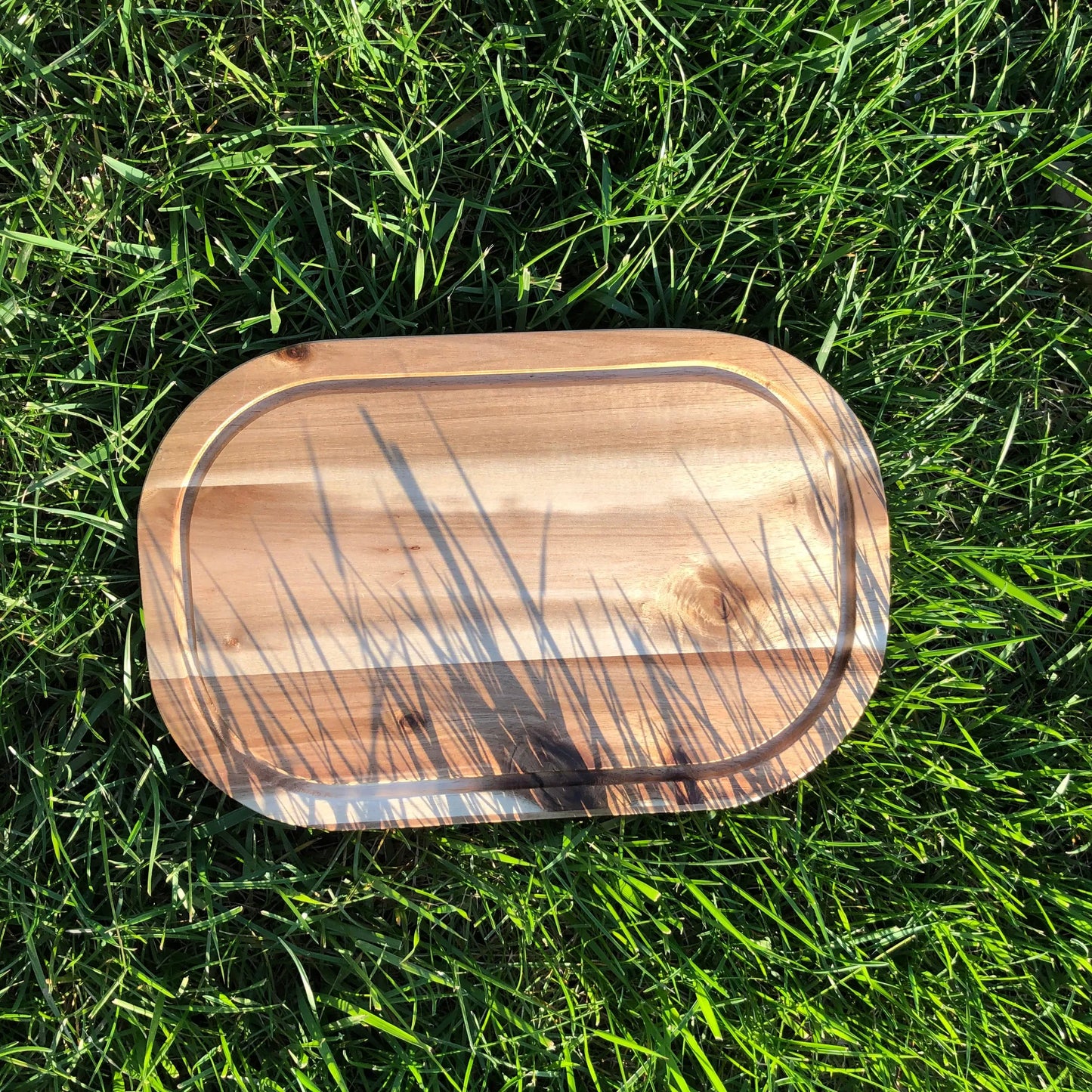 Acacia Serving Rounded cutting Board