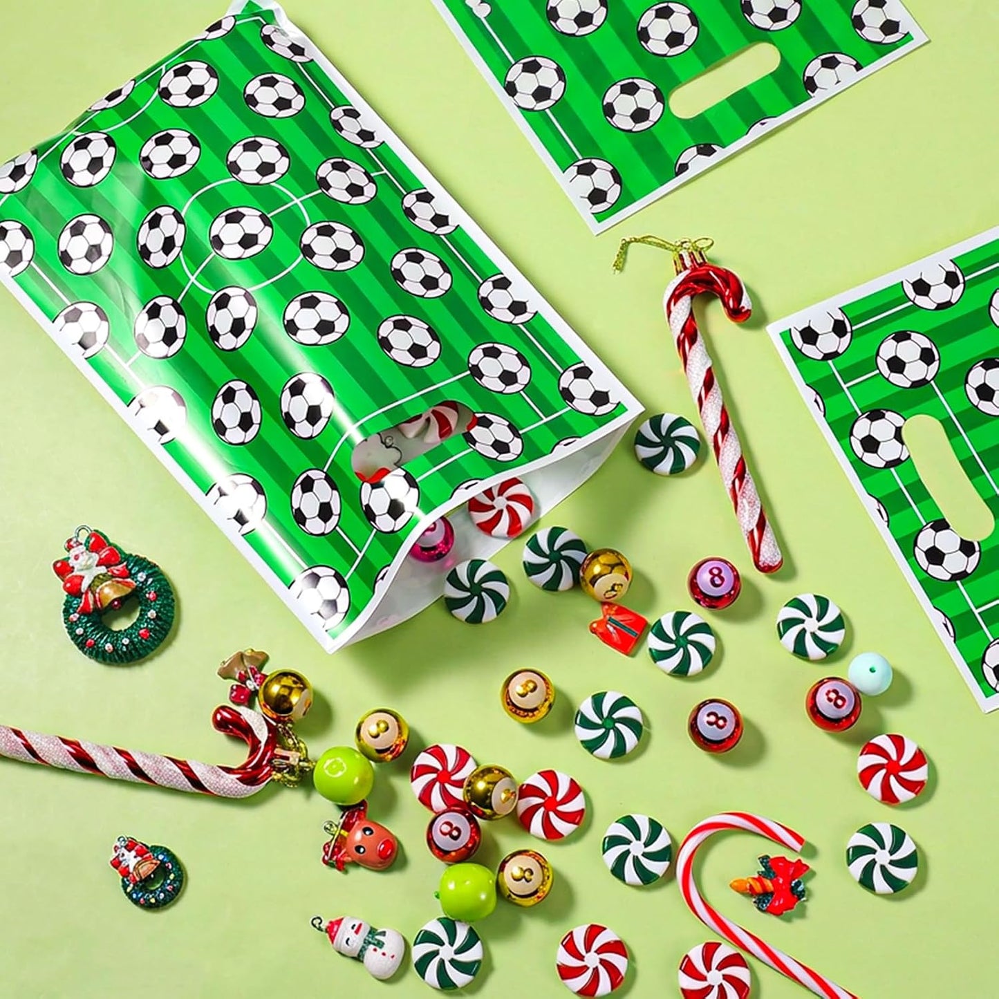 Sibba 50 Pcs Soccer Goodie Bags with Handles Plastic Soccer Gift Bags Birthday Party Favors Bag for Candy Snack Cookie, Soccers Party Theme Favor Decor Supplies for Football Sport Theme Treat Game Day BST202