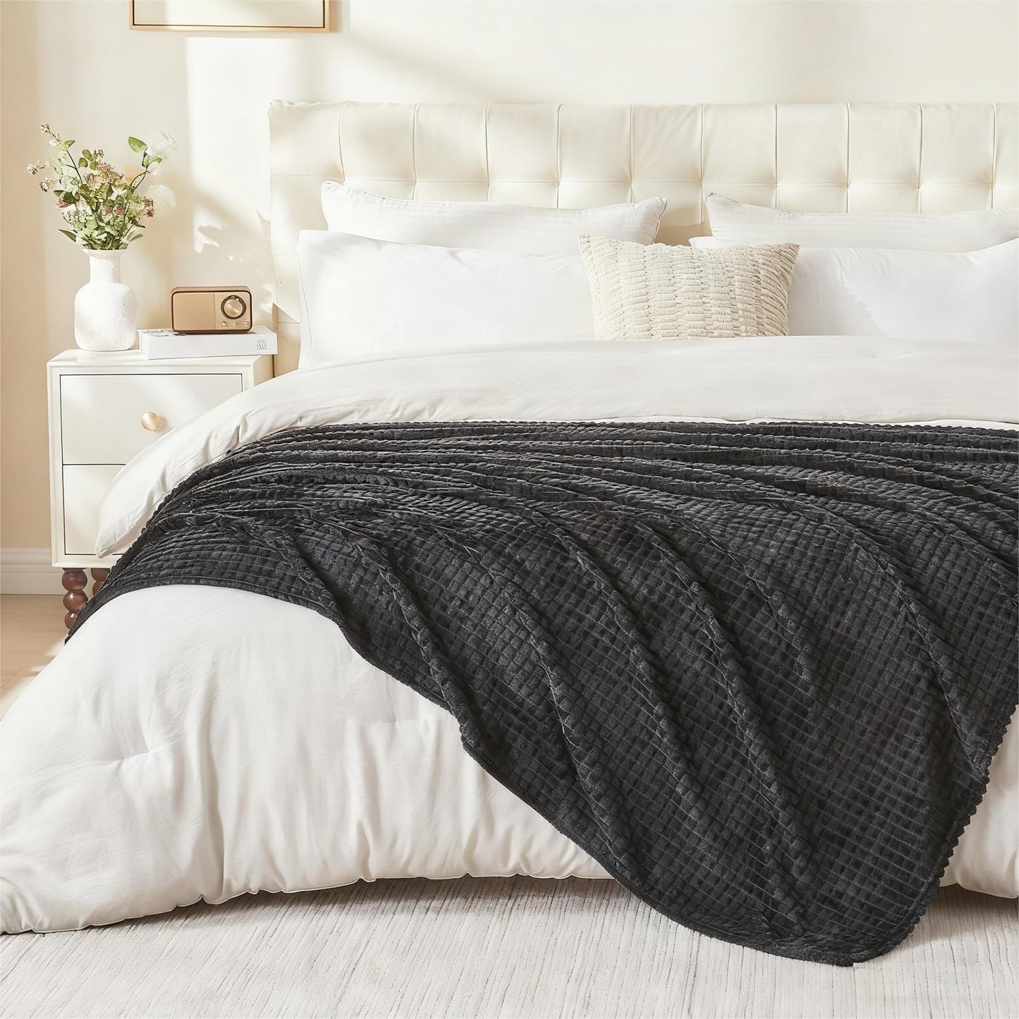 EMME Fleece Blanket, 3D Jacquard Throw Blanket for Couch and Bed, Soft Cozy and Fluffy Blankets Lightweight Luxury Flannel with Waffle Design (Navy Blue, 50" x 60") BST202