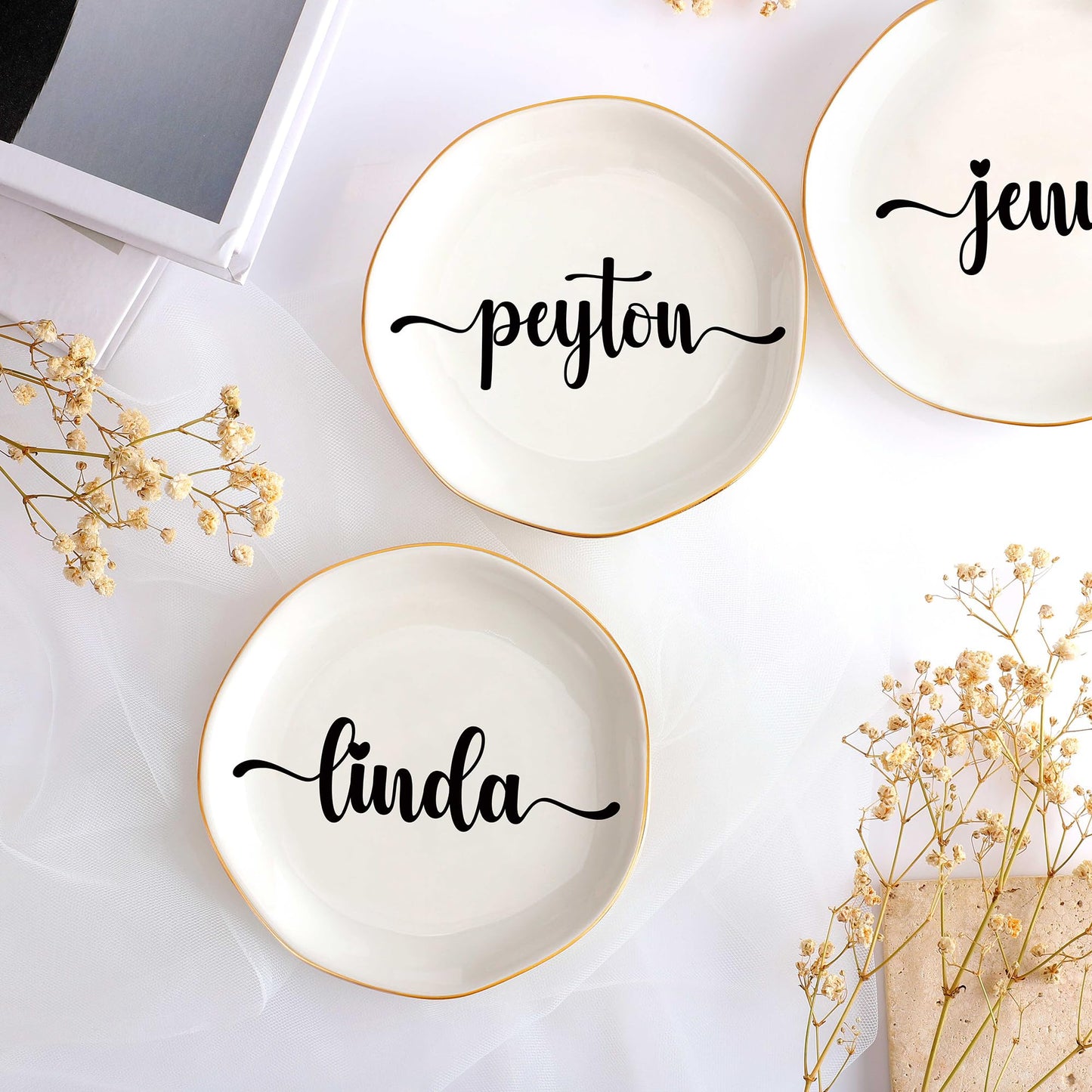 JoycuFF Initial B Ceramic Jewelry Tray, Bridesmaid Bride Gifts, Mothers Day Christmas Anniversary Engagement Birthday Gifts for Women Couples, Trinket Dish for Rings Earrings Necklaces Bracelets Keys BST202