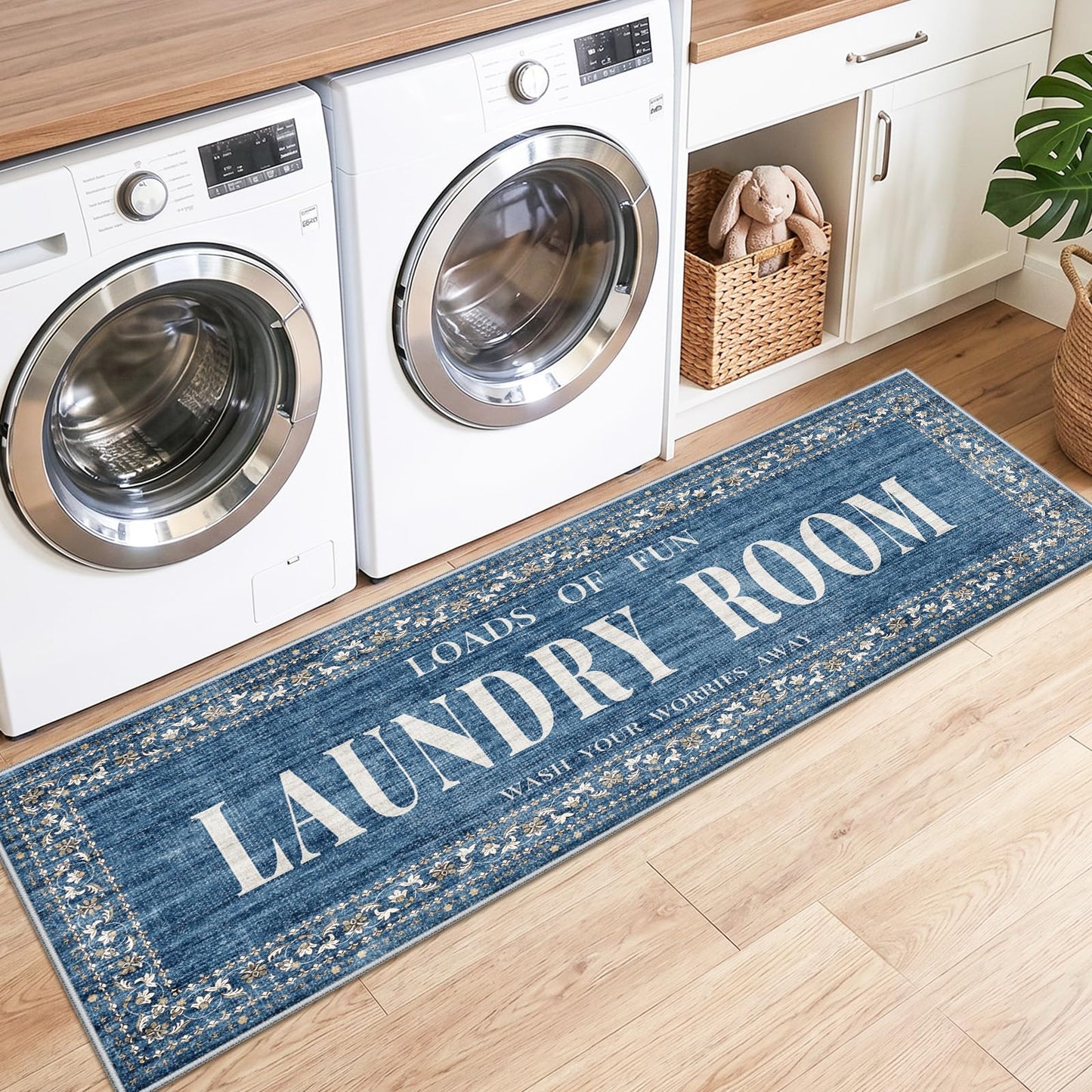 TOPRUUG 2x8 Kitchen Runner Rug: Non-Slip Kitchen Rugs Stain Resistant Kitchen Mats for Floor Low-Pile Carpet for Sink Soft Kitchen Runners Non Skid Washable 8 ft Mat Home Decor 2'x8' Beige BST202