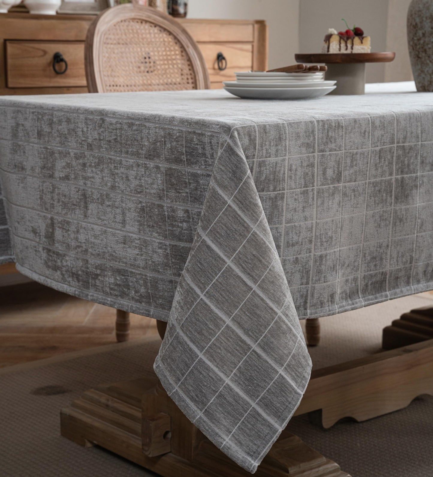Caflife White Square Tablecloth 55x55 Inch, Cotton Linen Polyester Blend Stripes Table Cloth, Farmhouse Boho Decorative Table Cover for Dining Room Party Buffet Home Kitchen Table Decor BST202