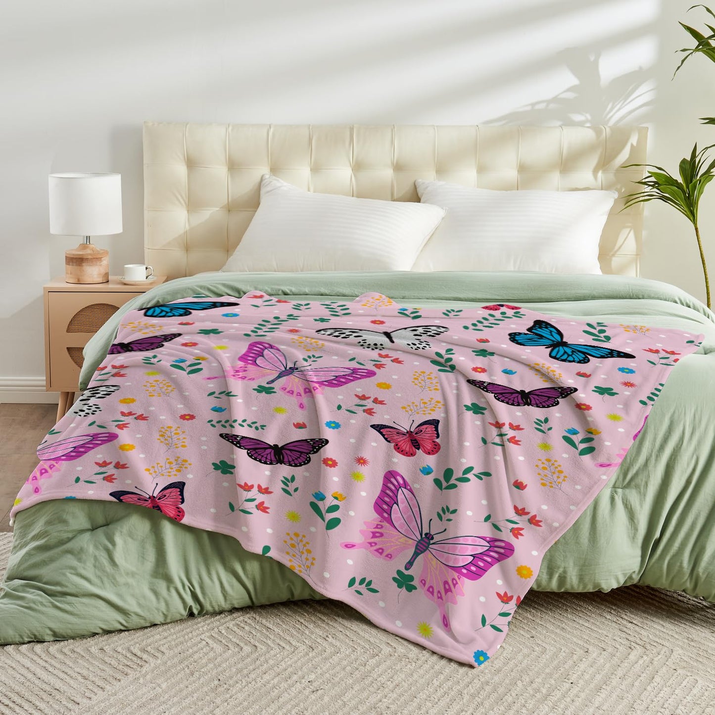 Butterfly Kids Throw Blanket for Girls Teens Toddler Pink Soft Fuzzy Flannel Bed Blanket Colorful Flowers Birthday Gifts for Women Girls Kids Teens Adults, 60”x80” BST326H