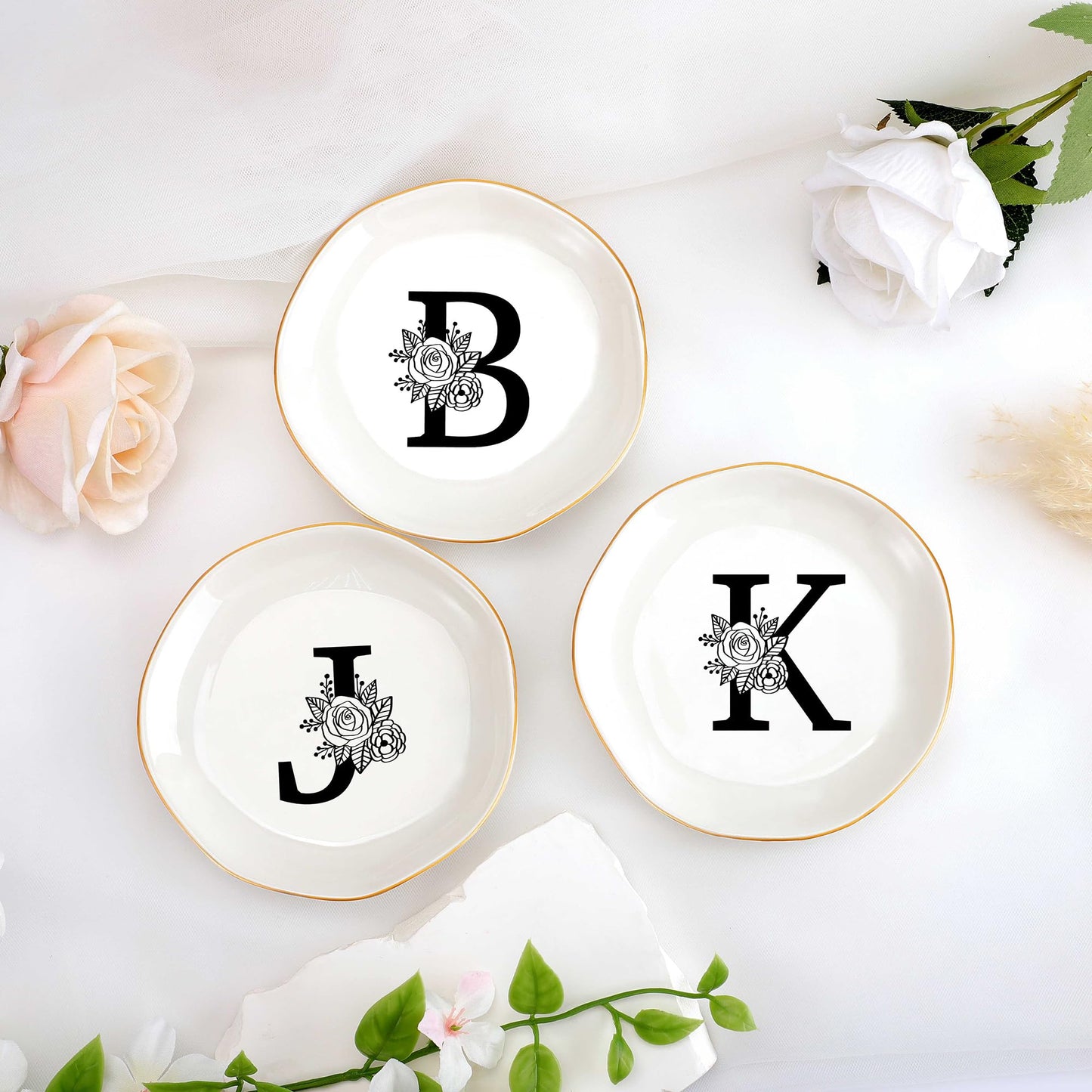 JoycuFF Initial B Ceramic Jewelry Tray, Bridesmaid Bride Gifts, Mothers Day Christmas Anniversary Engagement Birthday Gifts for Women Couples, Trinket Dish for Rings Earrings Necklaces Bracelets Keys BST202