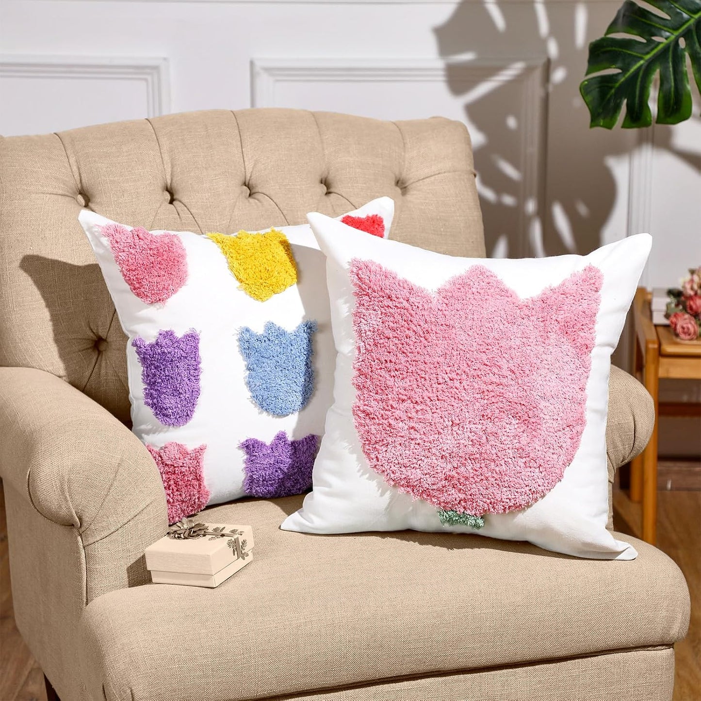 Mixweer Set of 2 Tulip Pillow Covers 18x18 Inch Embroidered Floral Pillowcases Soft Plush Farmhouse Decor Floral Throw Pillow Cover with Zipper for Summer Spring Mother's Day Home Sofa Holiday Decor BST326L