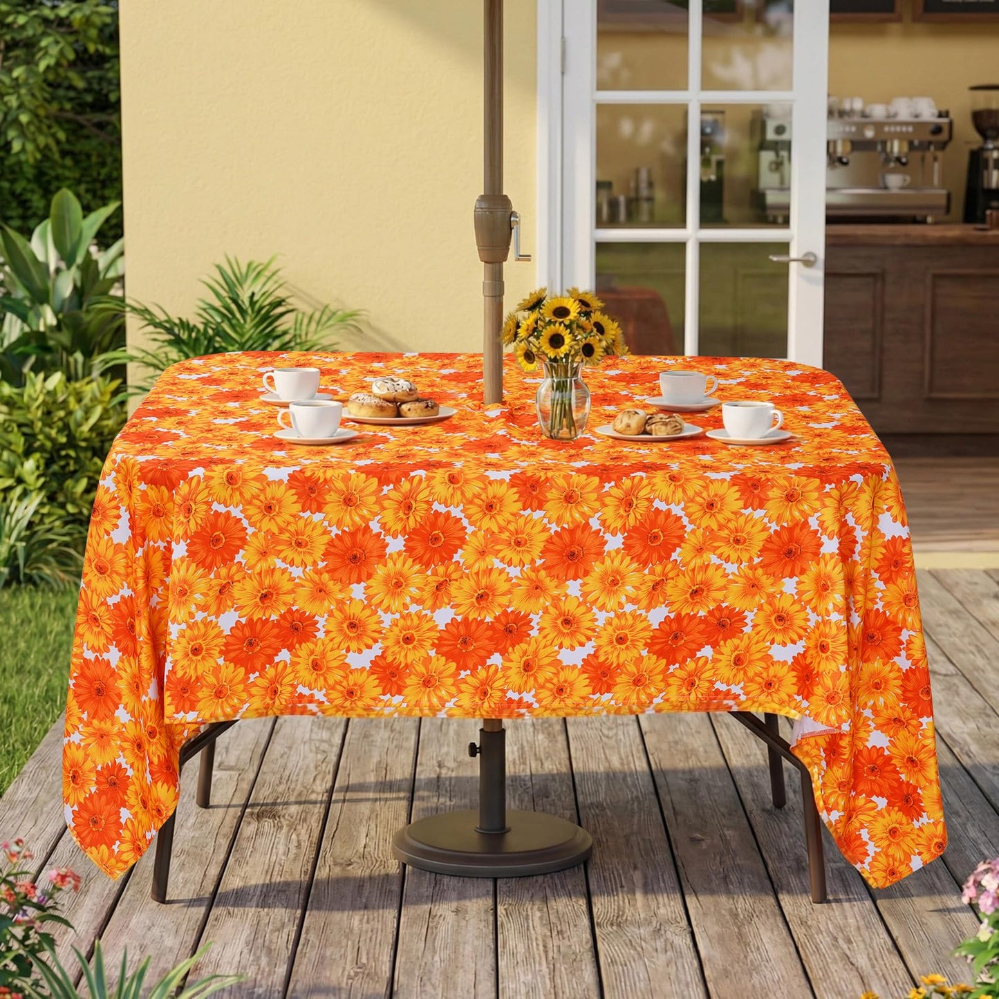 Eternal Beauty 52” Round Tablecloth Waterproof Outdoor Tablecloth with Umbrella Hole Zipper for Spring Summer Patio Picnic Tables (Tropical Palm Leaf) BST326H
