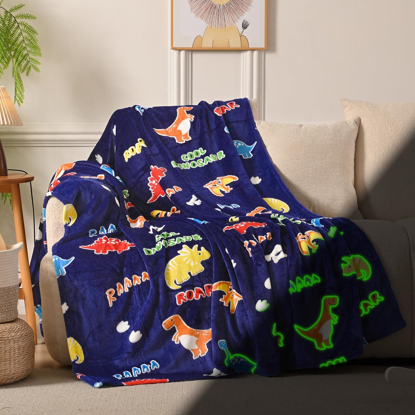 Wajade Unicorn Gifts for Girls - Glow in The Dark Unicorn Blanket Birthday Christmas Decor for Kids Age 3 4 5 6 7 8 9 10 11 12 Years Old Teens Child Toddler Throw Violet 60"x80" BST202