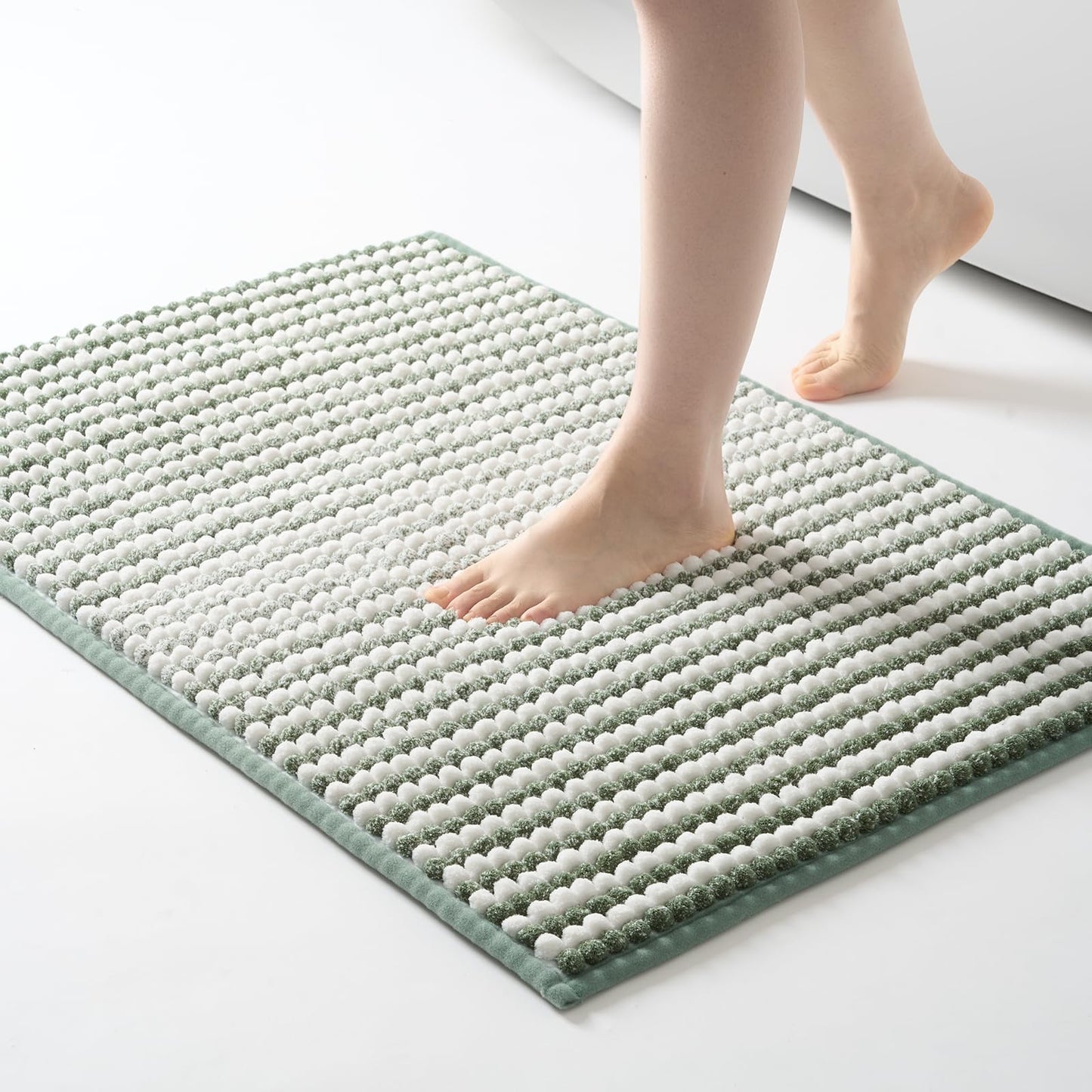 FRESHMINT Thick Chunky Chenille Bathroom Rug, Black, 20"x32" | Non-Slip Backing, Water Absorbent Surface, Machine Washable Care, Cushioned Comfort, Bathroom Floor Use BST220