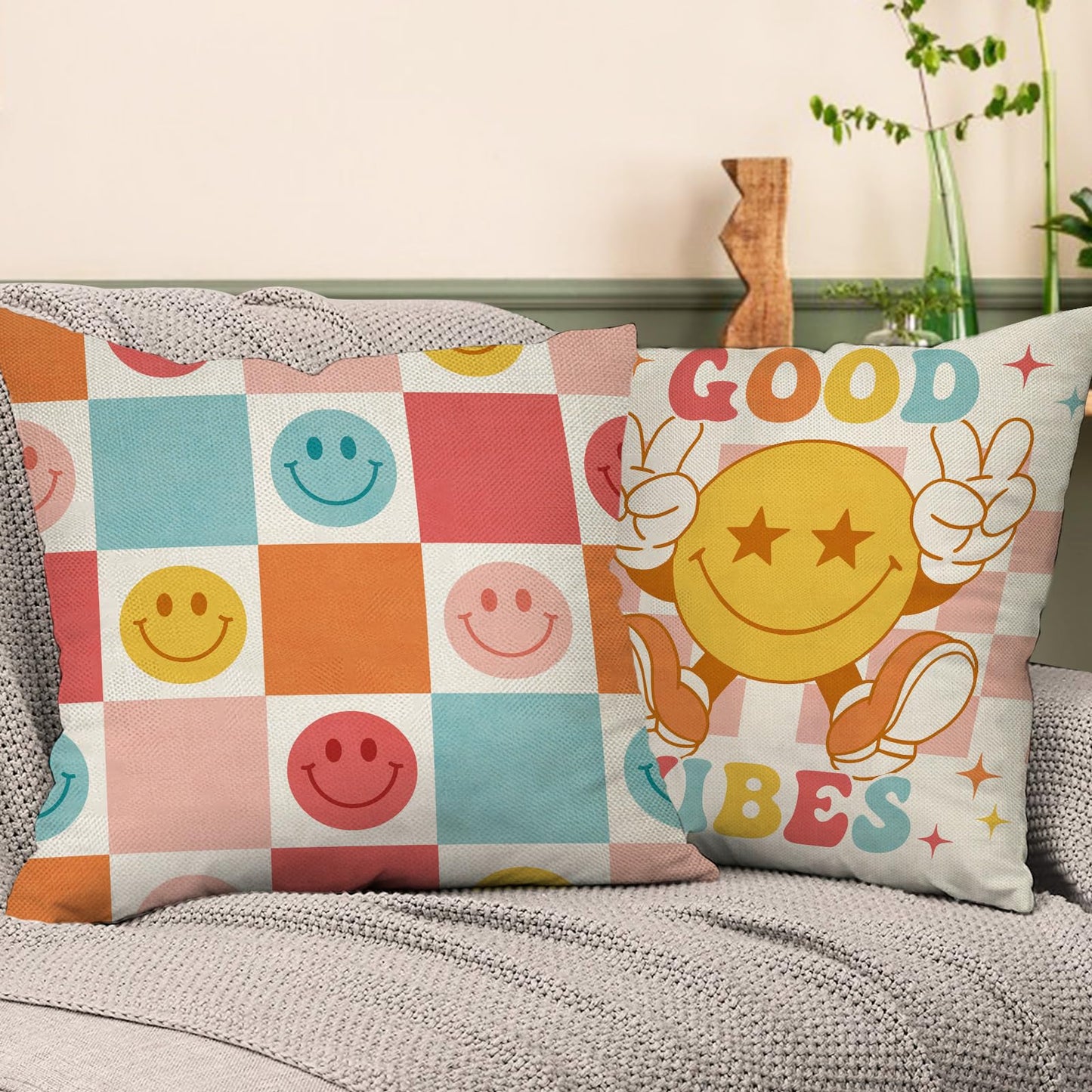 Groovy Smiling Face Inspirational Decorative Throw Pillow Covers | 20 x 20 Set of 4, Pink Hippie Smile Flower Porch Outdoor Home Decor, Motivational Quote Everything is Alright Couch Cushion BST202