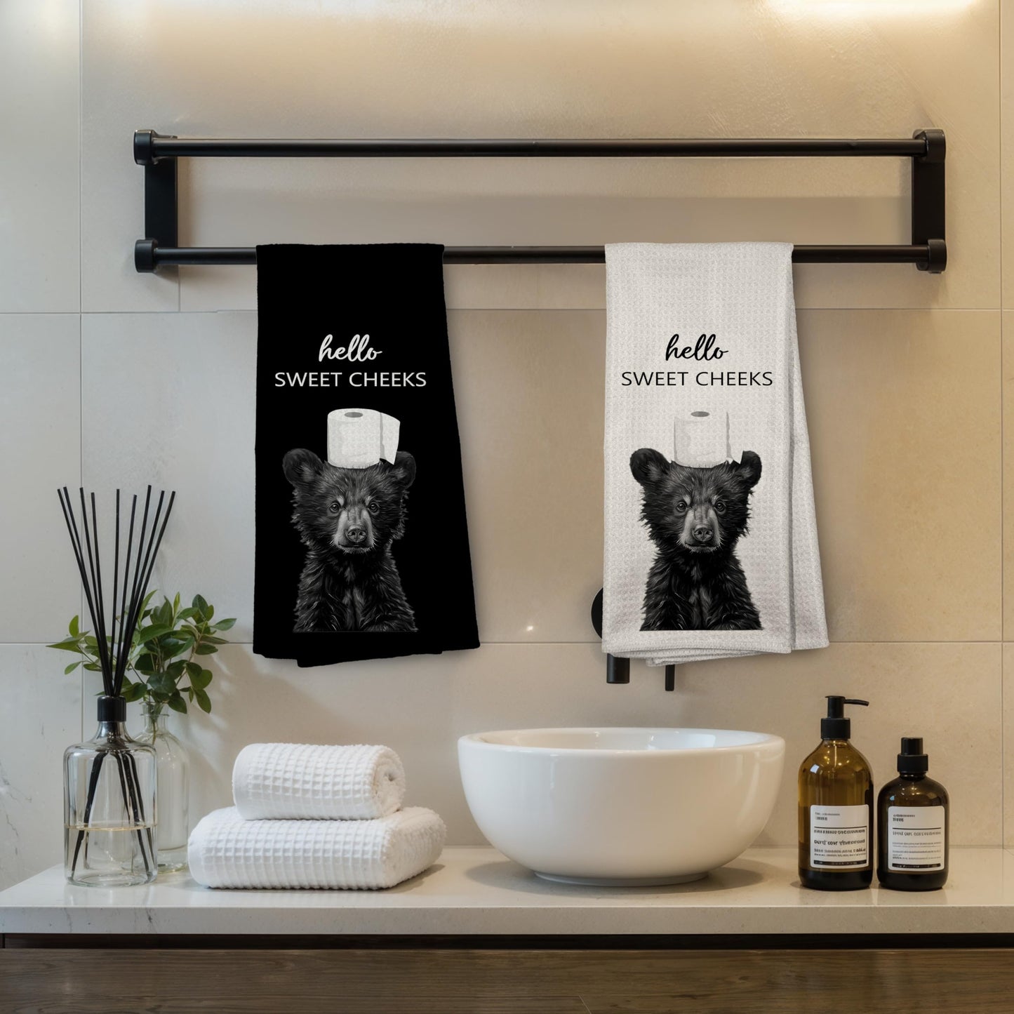 Funny Bear Bathroom Hand Towels Set of 2, Hello Sweet Bear Bathroom Decor, Funny Wild Animal Hand Towels for Washroom Restroom Decor, 16x24 Inch BST326L