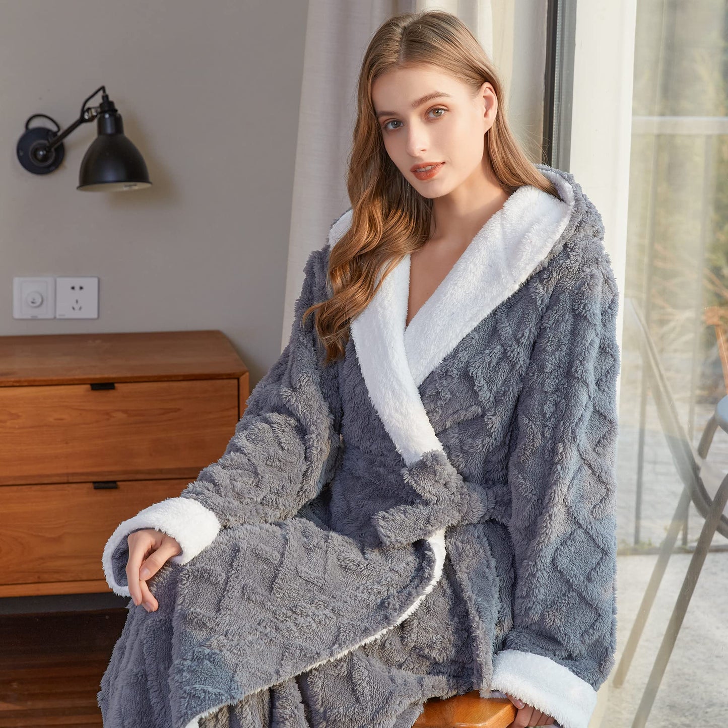 LKG women's robes long plush hooded ladies shower luxury christmas warm fuzzy robes house coat bathrobe for women full length WN420