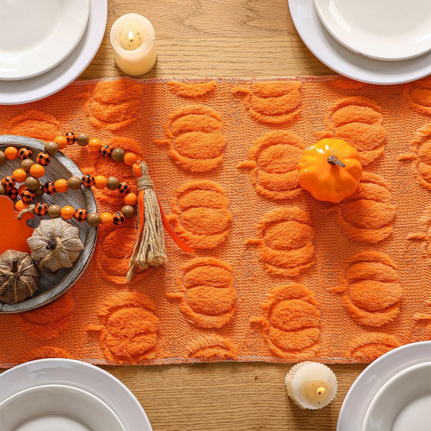 Halloween Pumpkin Table Runner Quilted Plush 3D Table Runners Fall Autumn Ivory Halloween Runners for Tables Kitchen Dining Decorations Party Supplies 13x37 Inch WN420