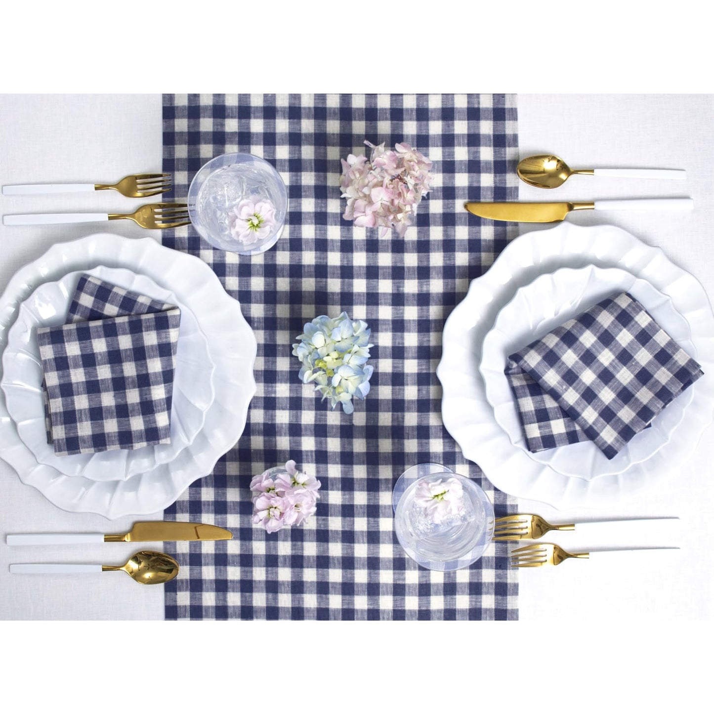 Solino Home 100% Linen Napkins Hydrangea Blue Check, 20 x 20 in, Set of 4 | Gingham Check Cloth Napkins for everyday meals, hosting and gifting; gingham checkered weave; Pure Linen; OEKO-TEX Certified BST326SOLH