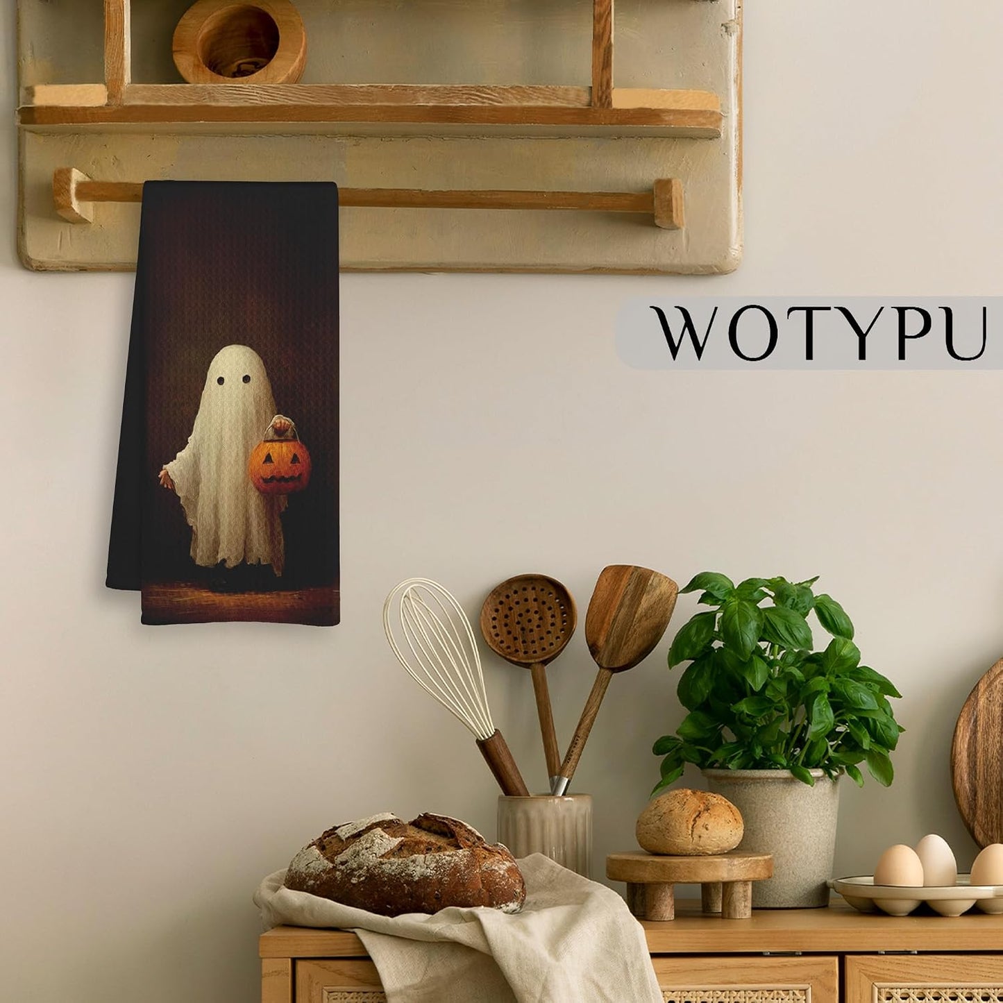 Cute Ghost Halloween Kitchen Towels,Fall Ghost Pumpkin Dish Tea Towel for Kitchen Decor, Spooky Halloween Pumpkin Decor Hand Towels for Bathroom Decortions, 16x24 Inch BST326L
