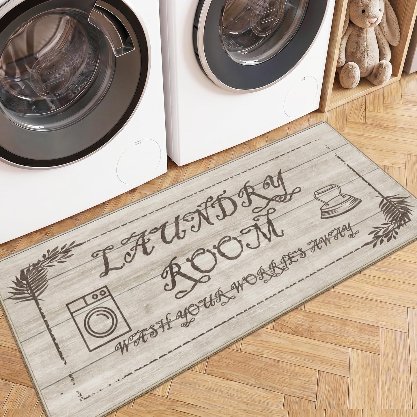 TOPRUUG 2x8 Kitchen Runner Rug: Non-Slip Kitchen Rugs Stain Resistant Kitchen Mats for Floor Low-Pile Carpet for Sink Soft Kitchen Runners Non Skid Washable 8 ft Mat Home Decor 2'x8' Beige BST202