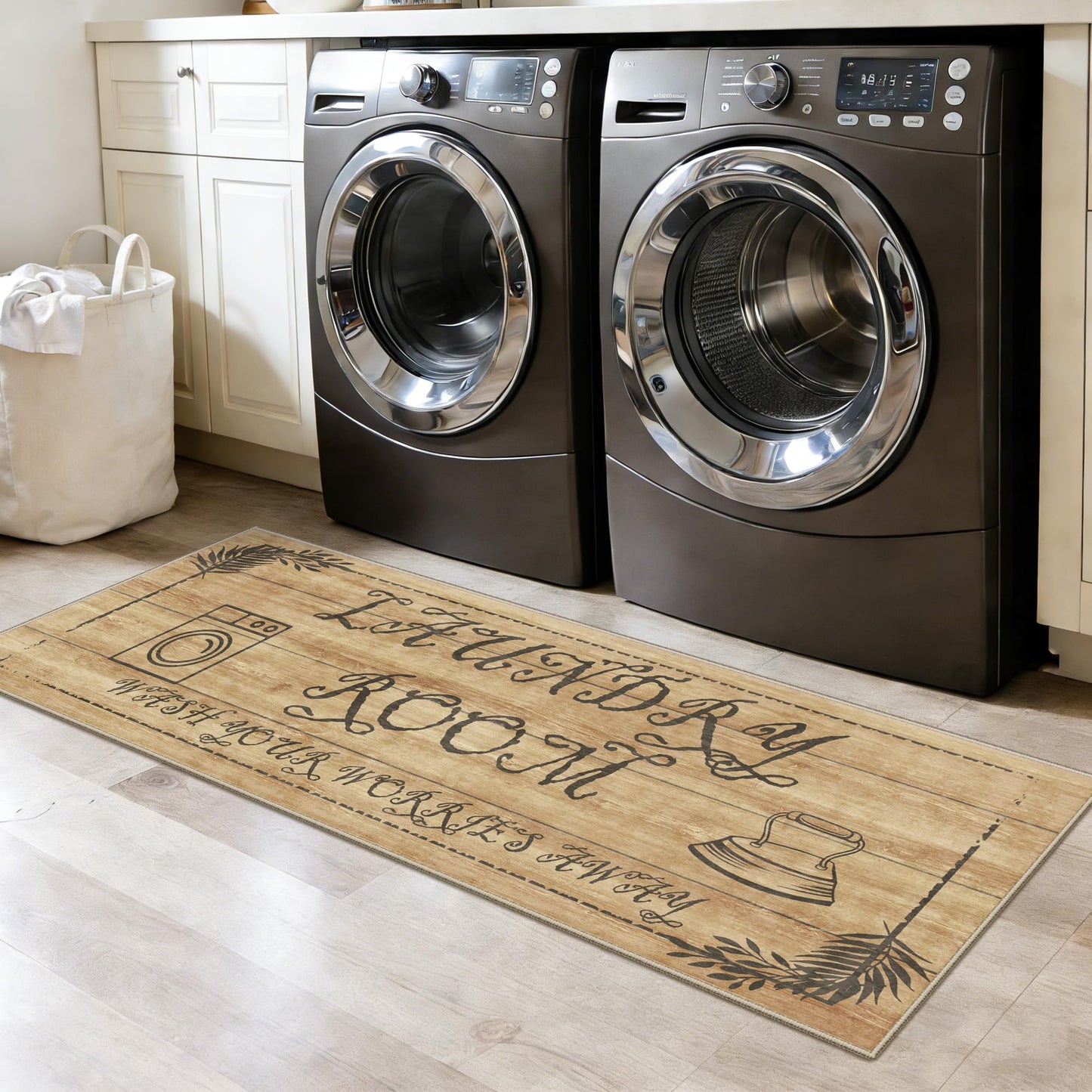 TOPRUUG 2x8 Kitchen Runner Rug: Non-Slip Kitchen Rugs Stain Resistant Kitchen Mats for Floor Low-Pile Carpet for Sink Soft Kitchen Runners Non Skid Washable 8 ft Mat Home Decor 2'x8' Beige BST202