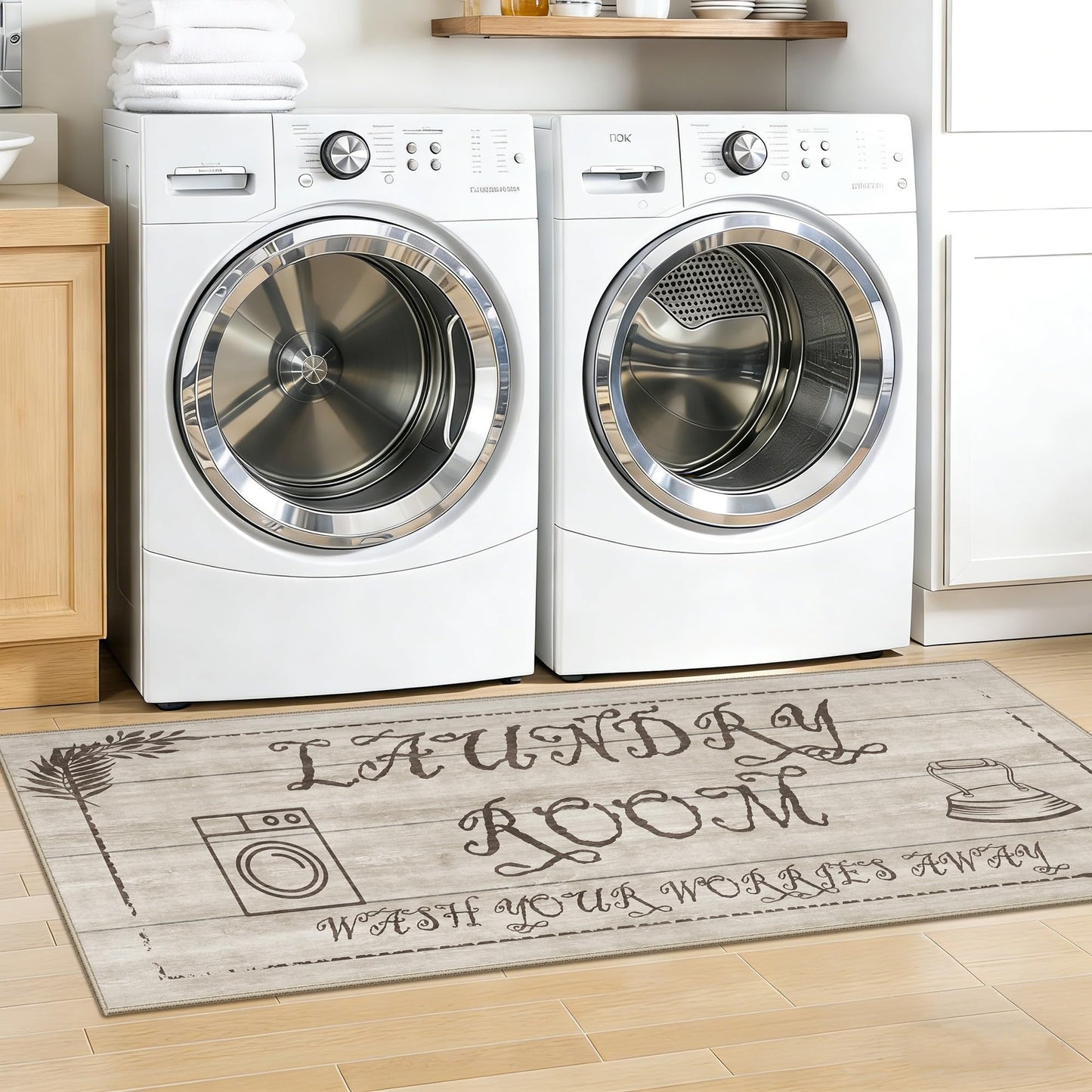 TOPRUUG 2x8 Kitchen Runner Rug: Non-Slip Kitchen Rugs Stain Resistant Kitchen Mats for Floor Low-Pile Carpet for Sink Soft Kitchen Runners Non Skid Washable 8 ft Mat Home Decor 2'x8' Beige BST202