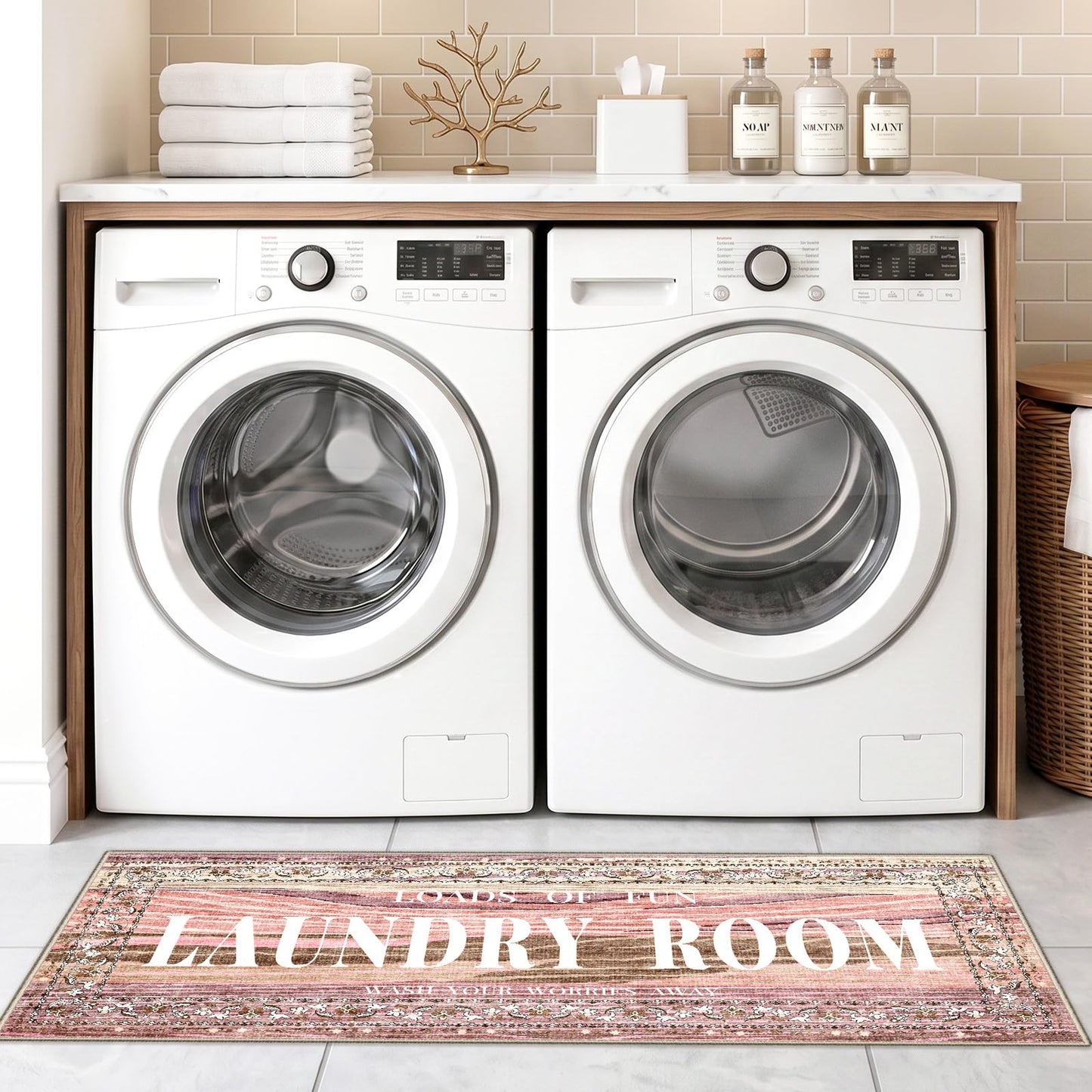 TOPRUUG 2x8 Kitchen Runner Rug: Non-Slip Kitchen Rugs Stain Resistant Kitchen Mats for Floor Low-Pile Carpet for Sink Soft Kitchen Runners Non Skid Washable 8 ft Mat Home Decor 2'x8' Beige BST202