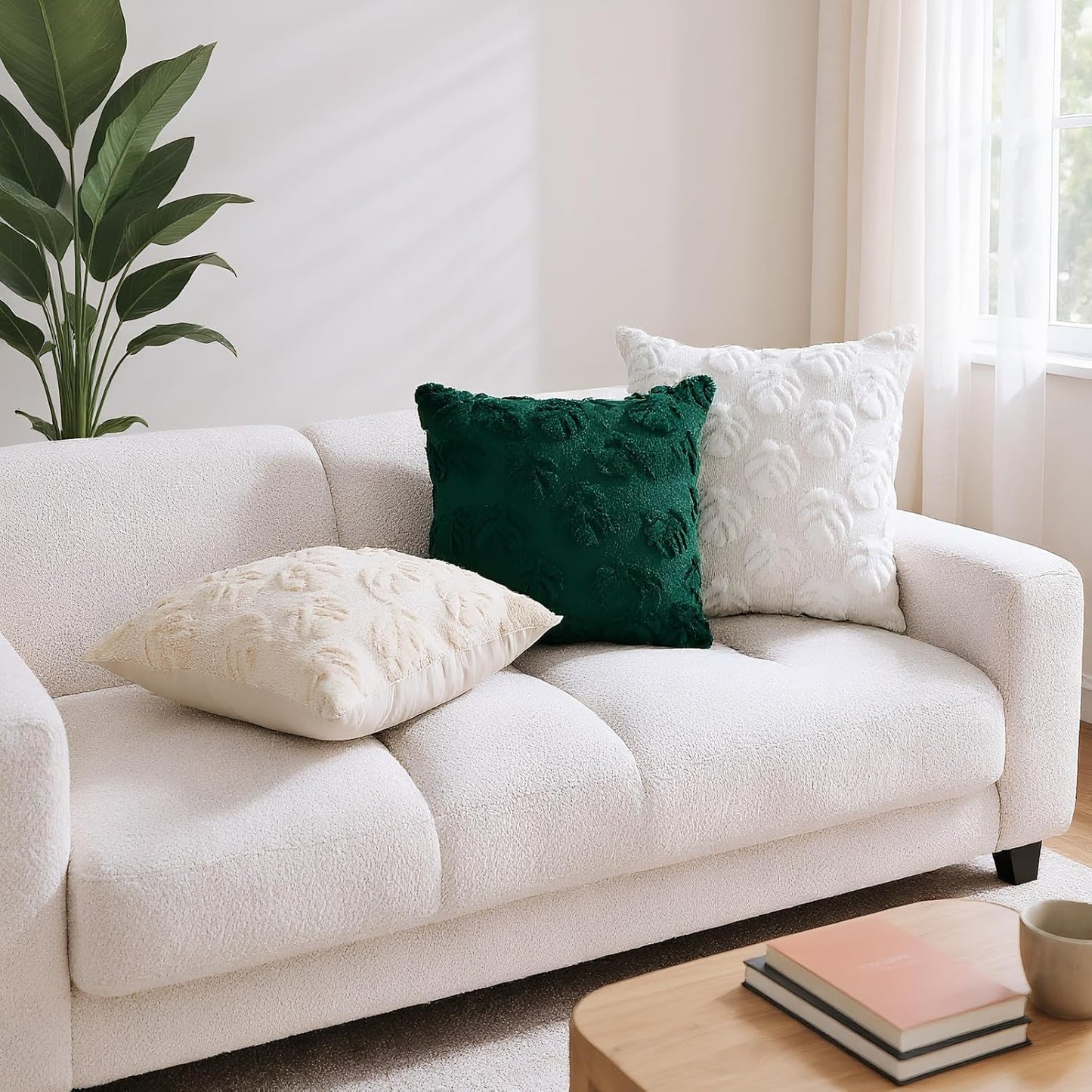 Palm Leaves Decorative Throw Pillow Covers 18"x18", Set of 2 Green Tropical Leaf Soft Faux Fur Pillow Covers, Fluffy Plush Pillow Cases for Farmhouse Couch Cushion Covers BST326H
