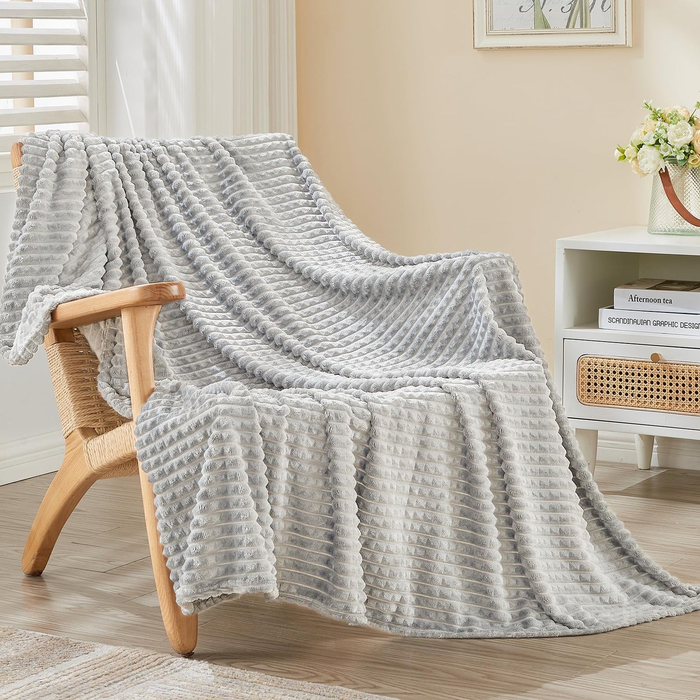 EMME Fleece Blanket, 3D Jacquard Throw Blanket for Couch and Bed, Soft Cozy and Fluffy Blankets Lightweight Luxury Flannel with Waffle Design (Navy Blue, 50" x 60") BST202