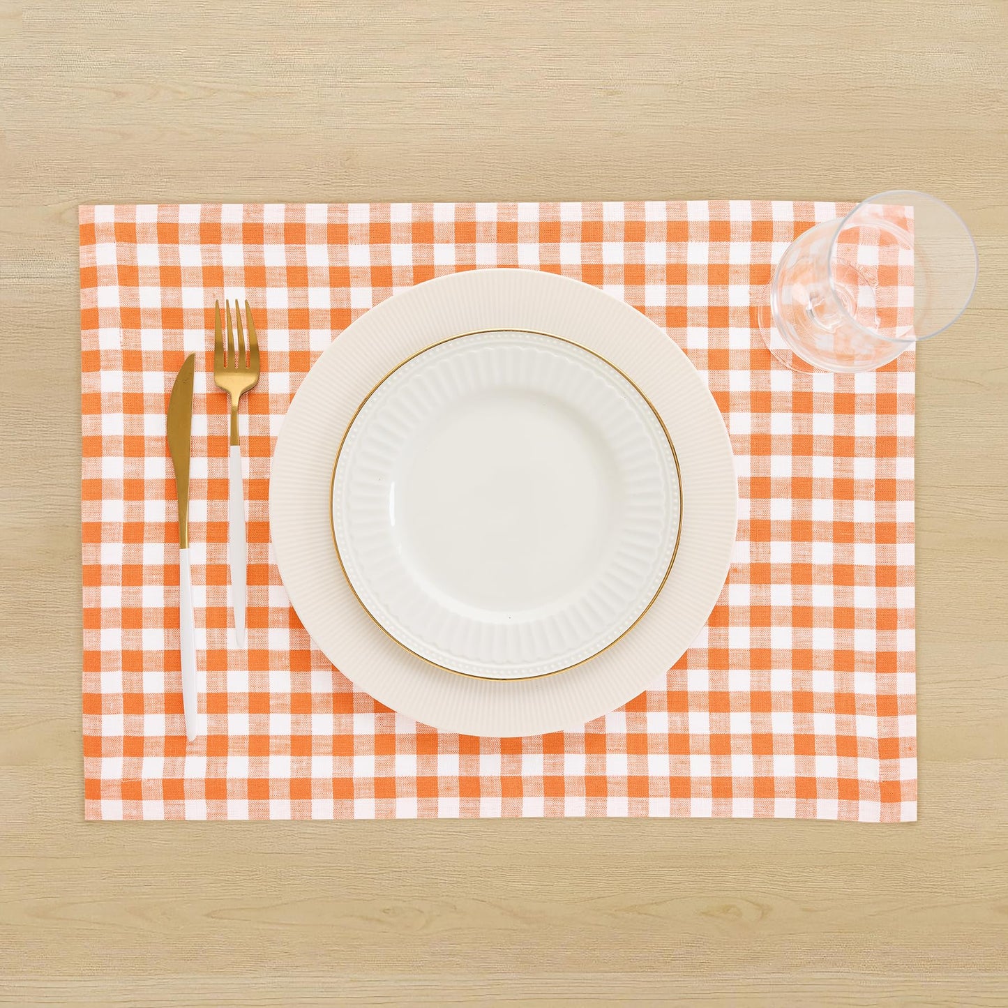 Solino Home 100% Linen Napkins Hydrangea Blue Check, 20 x 20 in, Set of 4 | Gingham Check Cloth Napkins for everyday meals, hosting and gifting; gingham checkered weave; Pure Linen; OEKO-TEX Certified BST326SOLH