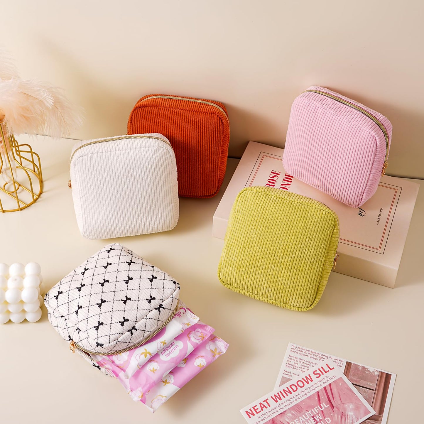 uekeboag Cute Small Corduroy Zipper Makeup Bag, Mini Coquette Aesthetic Pouch with Bear Pattern for for Purse,Key Pocket Lipstick Bag Card Holder Data Cable Organizer (12Hot Pink) BST220