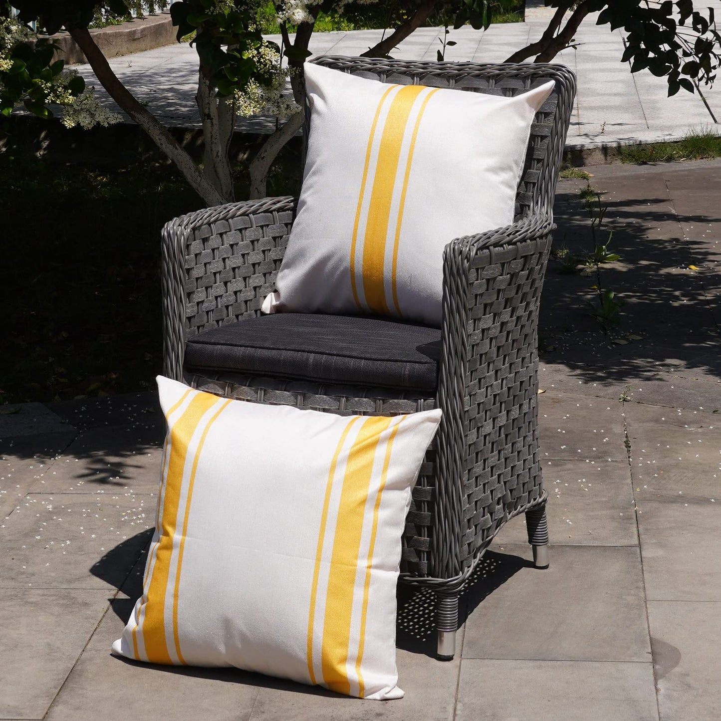 ONWAY Outdoor Pillow Covers Waterproof 18x18 Set of 2 Decorative Linen Throw Pillow Cover Beige and Black Striped Outdoor Pillows for Patio Furniture BST220
