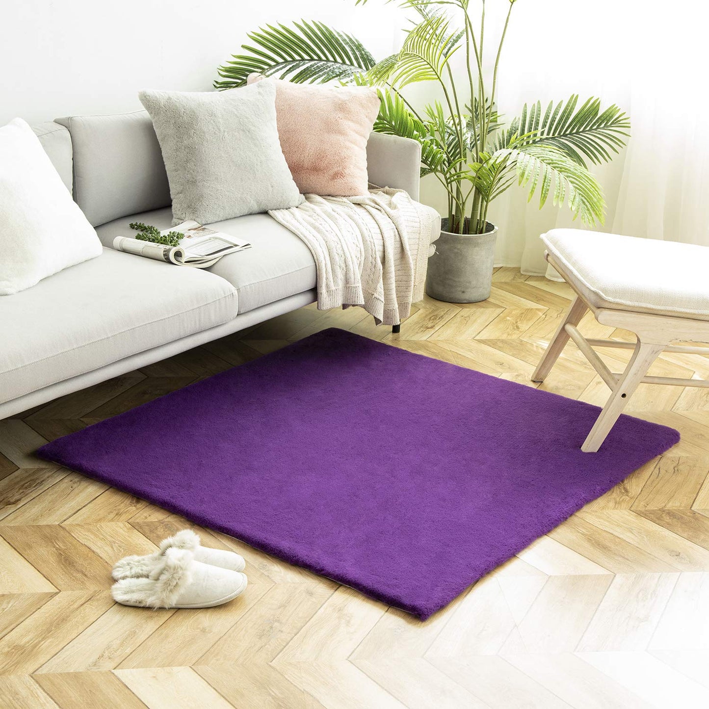 Ashler Faux Fur Rug, Ultra Soft Faux Rabbit Fur, Beige Area Rugs, 3 x 3 Feet Round, Machine Washable Nursery Decor Throw Rugs for Bedroom, Kids Room, Living Room BST326H