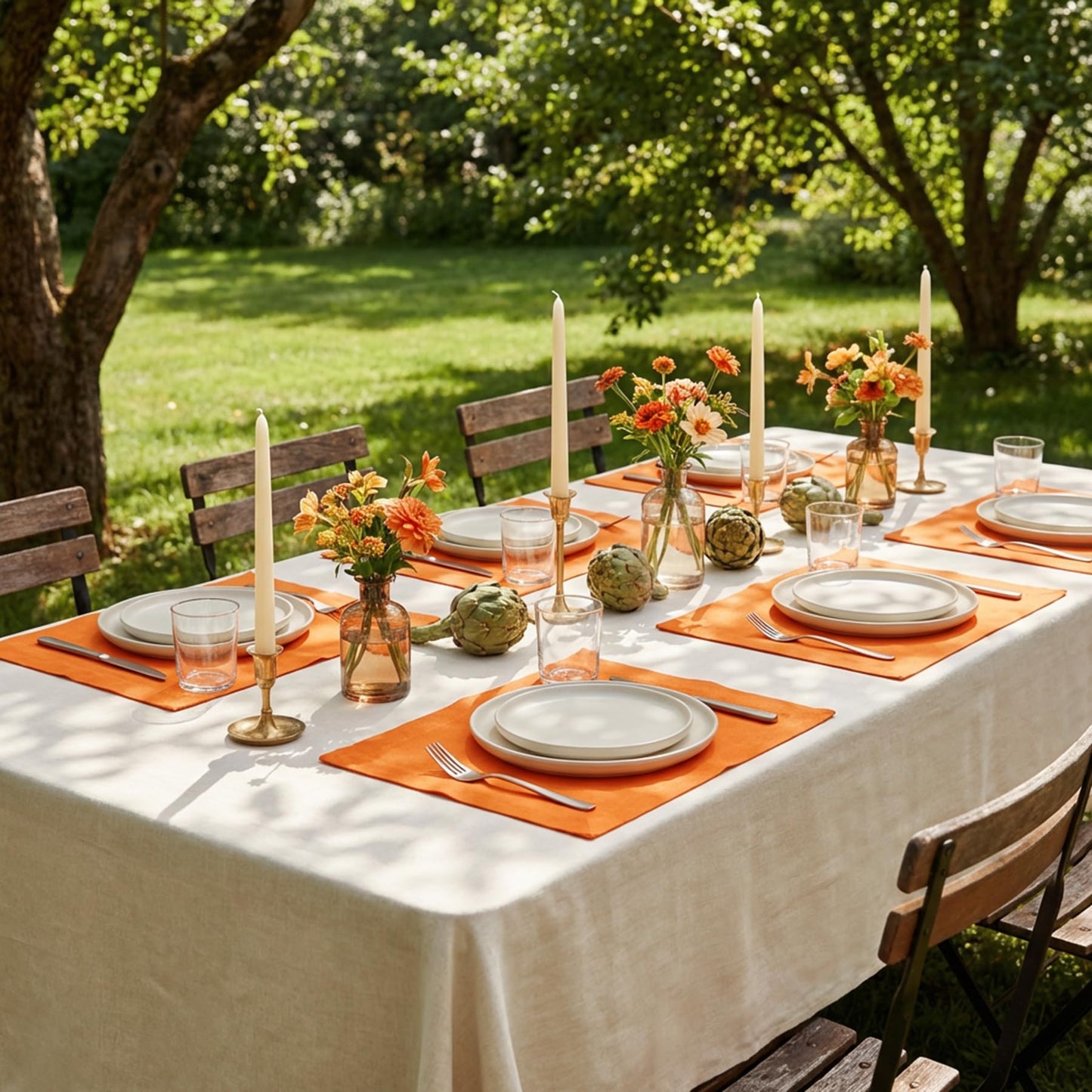 Solino Home 100% Linen Square Placemats White, Fete 14 x 14 in, Set of 4 | Square Table Mats square place settings for daily and festive dining; neatly mitered corners; Pure Linen; OEKO-TEX Certified BST326SOLH