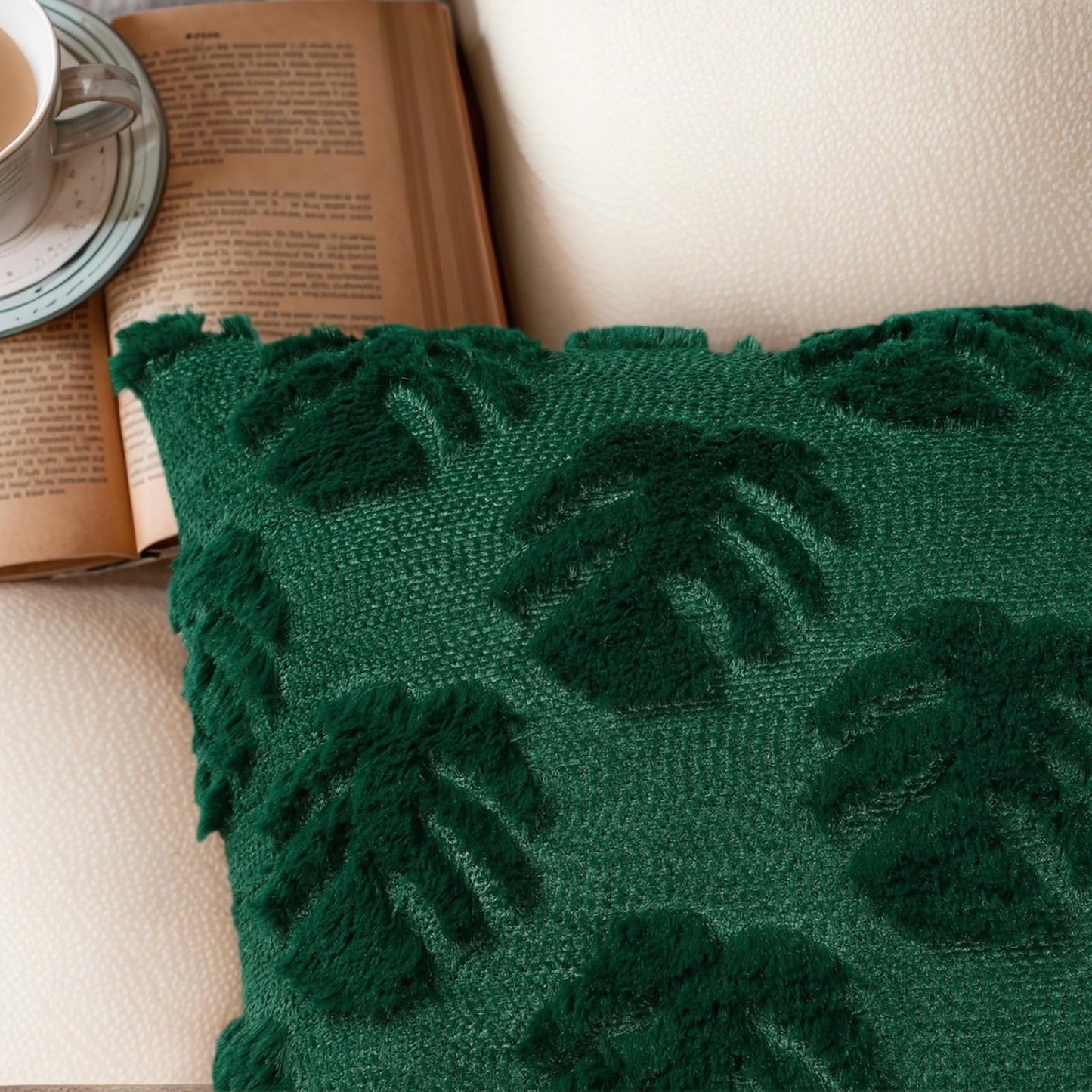 Palm Leaves Decorative Throw Pillow Covers 18"x18", Set of 2 Green Tropical Leaf Soft Faux Fur Pillow Covers, Fluffy Plush Pillow Cases for Farmhouse Couch Cushion Covers BST326H