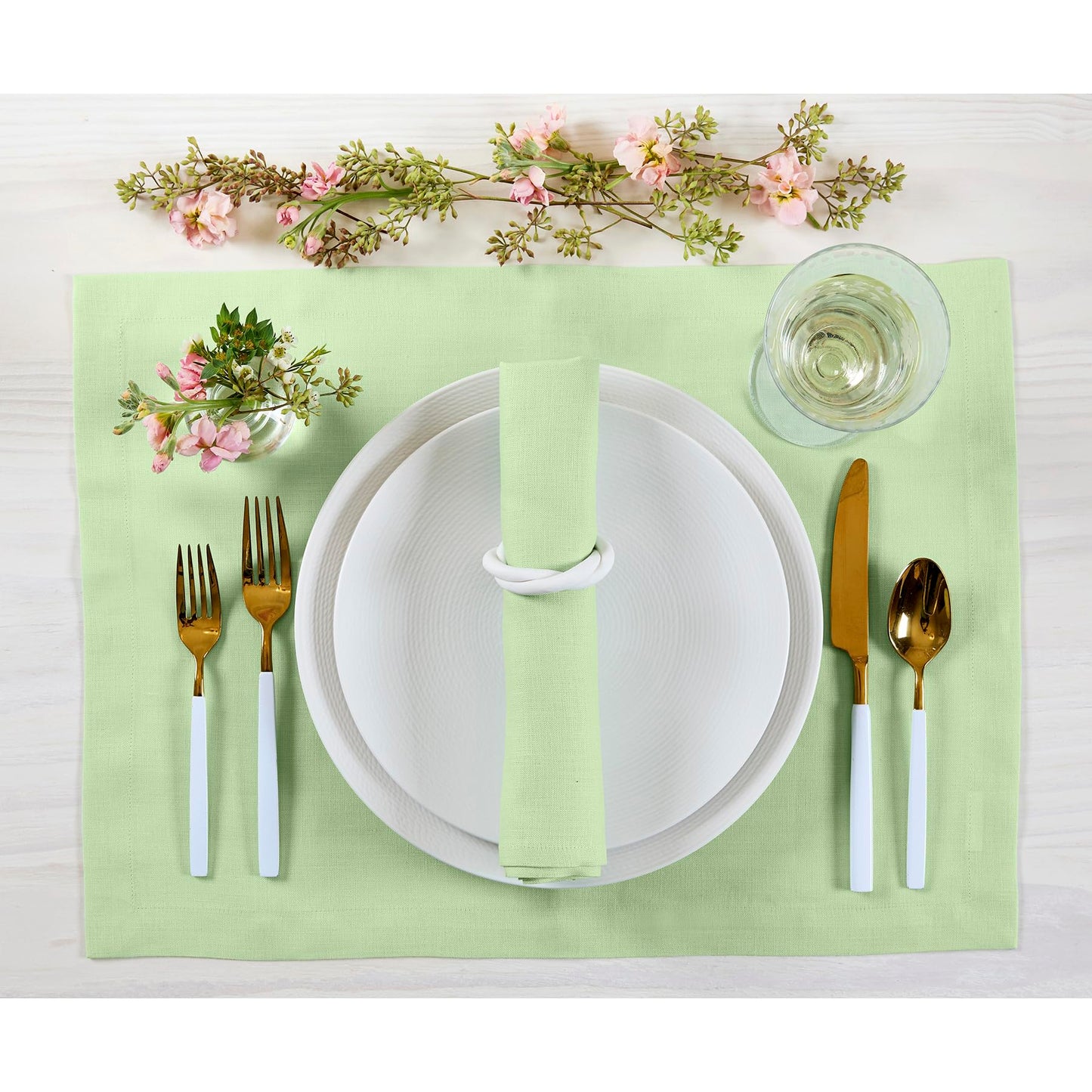 Solino Home 100% Linen Square Placemats White, Fete 14 x 14 in, Set of 4 | Square Table Mats square place settings for daily and festive dining; neatly mitered corners; Pure Linen; OEKO-TEX Certified BST326SOLH