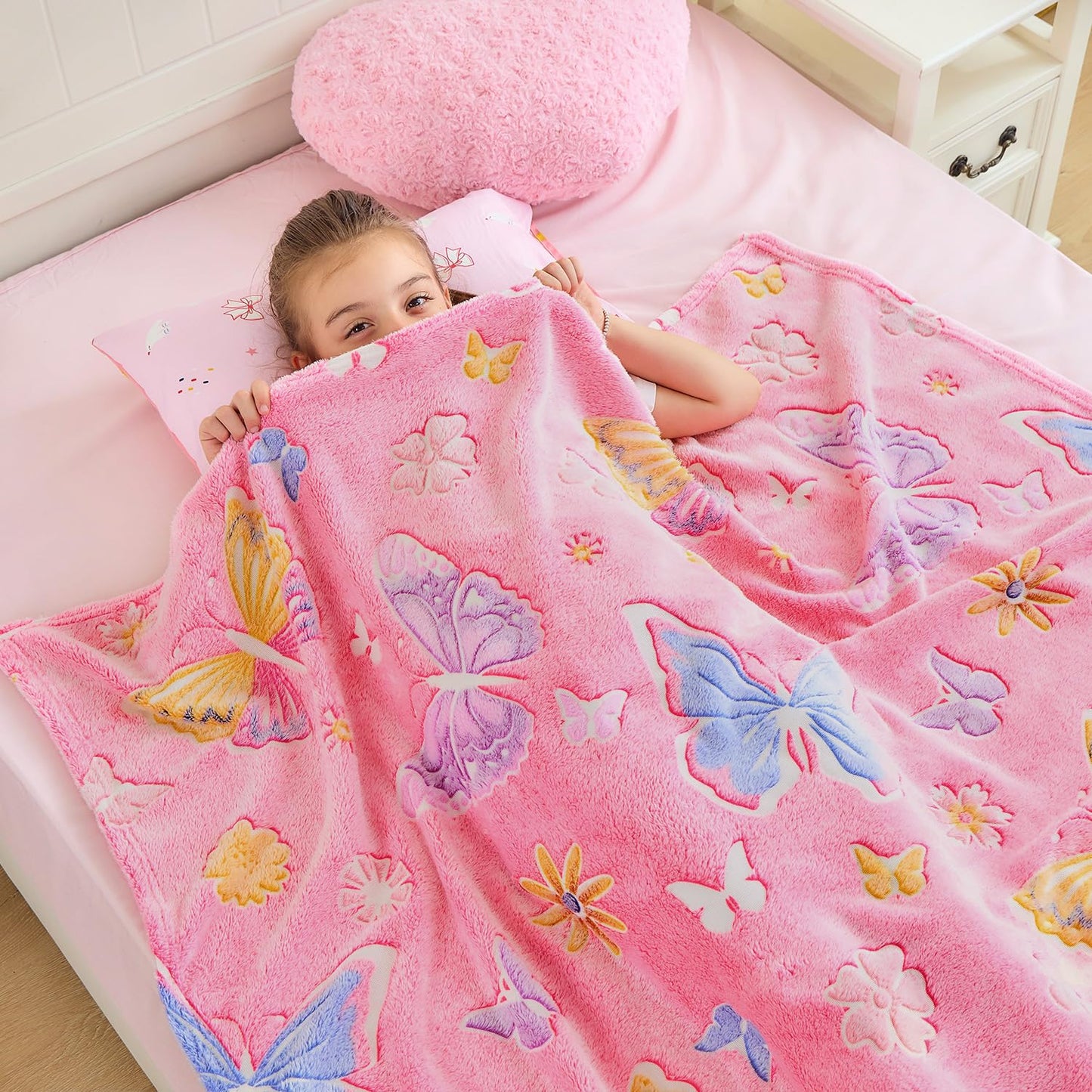 Wajade Unicorn Gifts for Girls - Glow in The Dark Unicorn Blanket Birthday Christmas Decor for Kids Age 3 4 5 6 7 8 9 10 11 12 Years Old Teens Child Toddler Throw Violet 60"x80" BST202