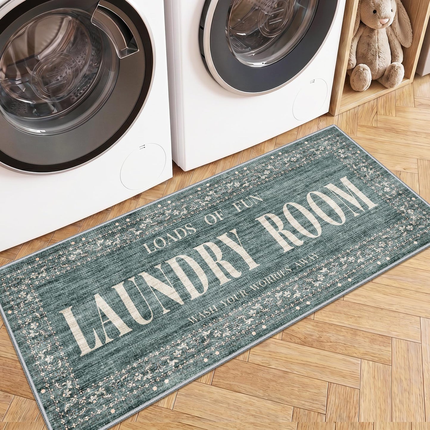 TOPRUUG 2x8 Kitchen Runner Rug: Non-Slip Kitchen Rugs Stain Resistant Kitchen Mats for Floor Low-Pile Carpet for Sink Soft Kitchen Runners Non Skid Washable 8 ft Mat Home Decor 2'x8' Beige BST202