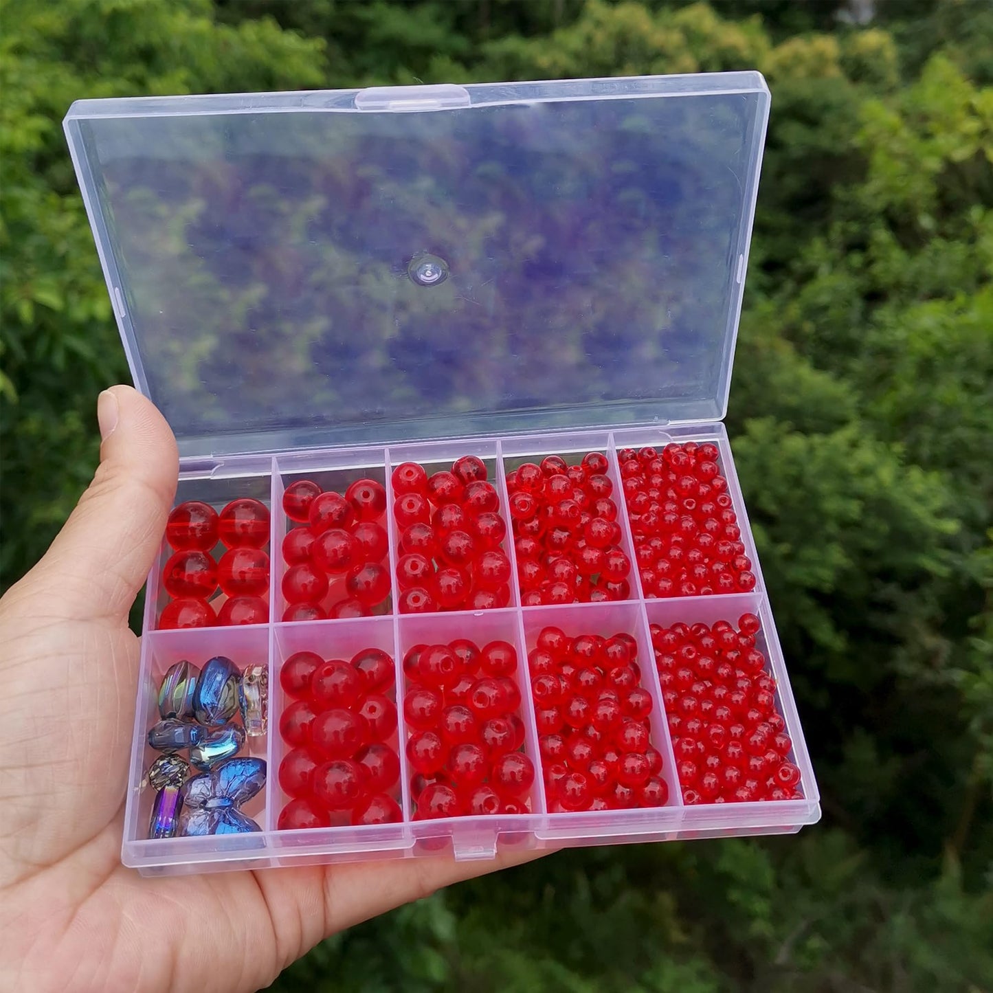 476pcs Orange Round Crystal Glass Beads (4/6/8/10/12mm) with 8pcs Charming Pendants for Jewelry Making, Smooth Round Glass Spacer Loose Beads for Crafts Bracelets Necklaces Charms BST220