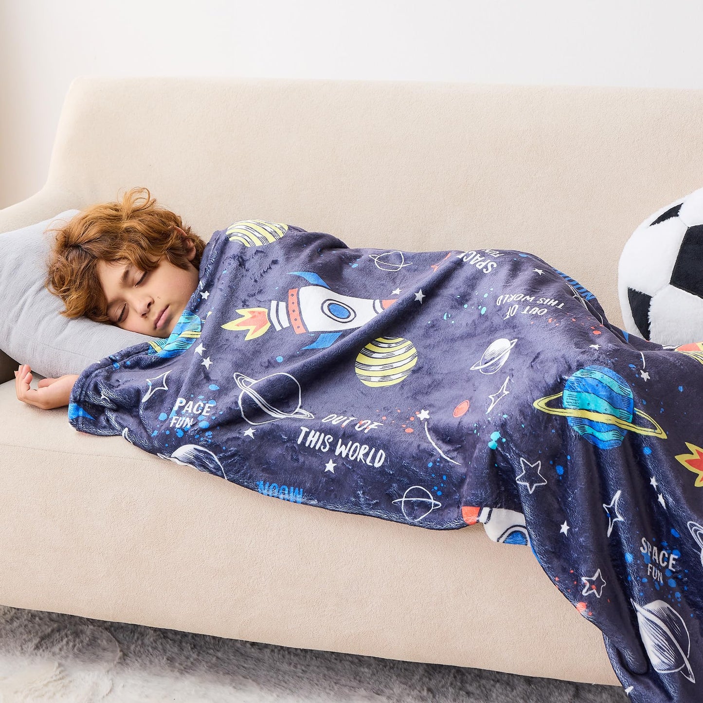 Wajade Unicorn Gifts for Girls - Glow in The Dark Unicorn Blanket Birthday Christmas Decor for Kids Age 3 4 5 6 7 8 9 10 11 12 Years Old Teens Child Toddler Throw Violet 60"x80" BST202