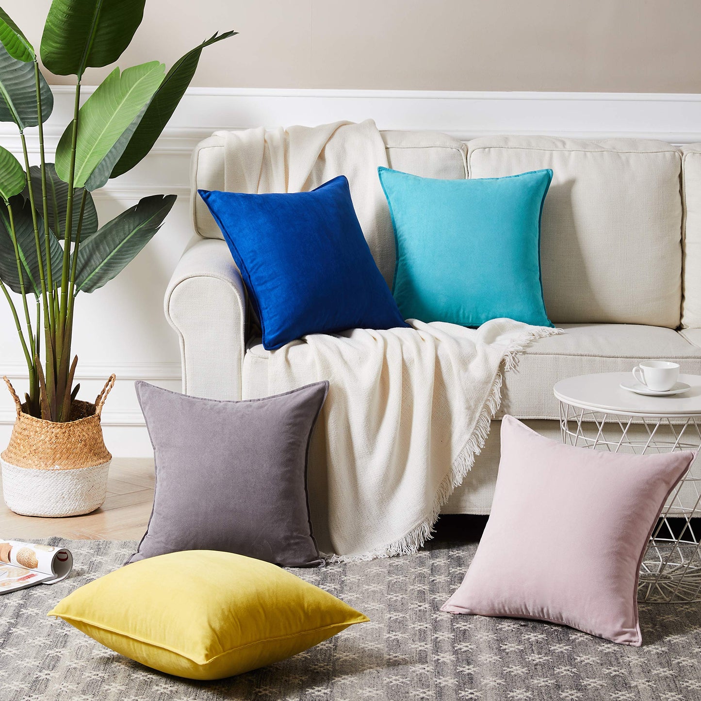 Fancy Homi 4 Packs Olive Green Decorative Throw Pillow Covers 18x18 inch, Super Soft Faux Suede Decor Square Pillow Covers 45x45 cm, Solid Cushion Cover for Couch Living Room Sofa Bedroom BST220