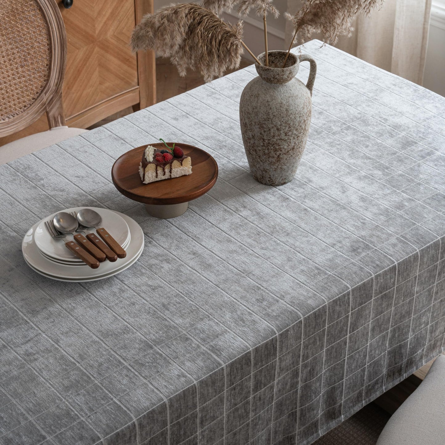 Caflife White Square Tablecloth 55x55 Inch, Cotton Linen Polyester Blend Stripes Table Cloth, Farmhouse Boho Decorative Table Cover for Dining Room Party Buffet Home Kitchen Table Decor BST202