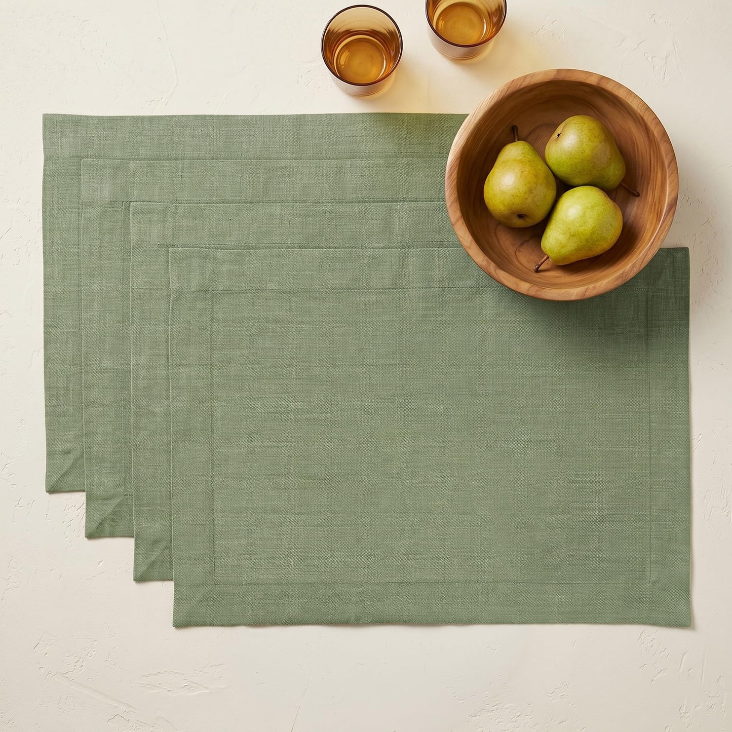 Solino Home 100% Linen Square Placemats White, Fete 14 x 14 in, Set of 4 | Square Table Mats square place settings for daily and festive dining; neatly mitered corners; Pure Linen; OEKO-TEX Certified BST326SOLH
