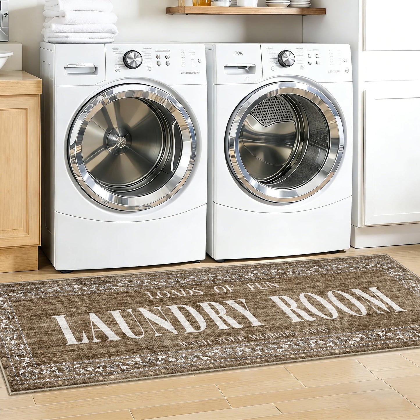 TOPRUUG 2x8 Kitchen Runner Rug: Non-Slip Kitchen Rugs Stain Resistant Kitchen Mats for Floor Low-Pile Carpet for Sink Soft Kitchen Runners Non Skid Washable 8 ft Mat Home Decor 2'x8' Beige BST202