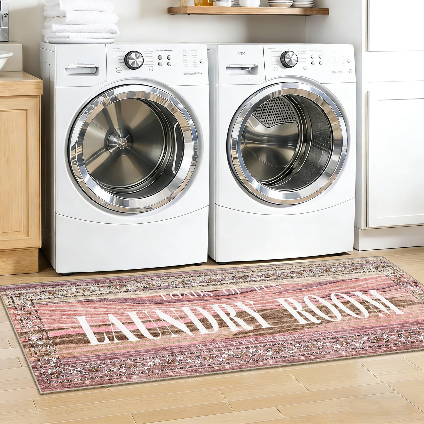 TOPRUUG 2x8 Kitchen Runner Rug: Non-Slip Kitchen Rugs Stain Resistant Kitchen Mats for Floor Low-Pile Carpet for Sink Soft Kitchen Runners Non Skid Washable 8 ft Mat Home Decor 2'x8' Beige BST202