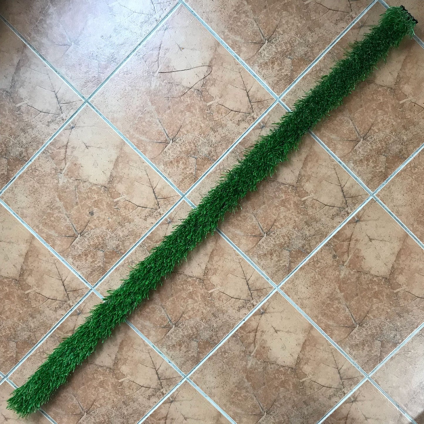 KuGuo Artificial Grass Decoration Strip Indoor/Outdoor DIY Fake Grass (Autumn, Width 2in x Length 11ft) BST220