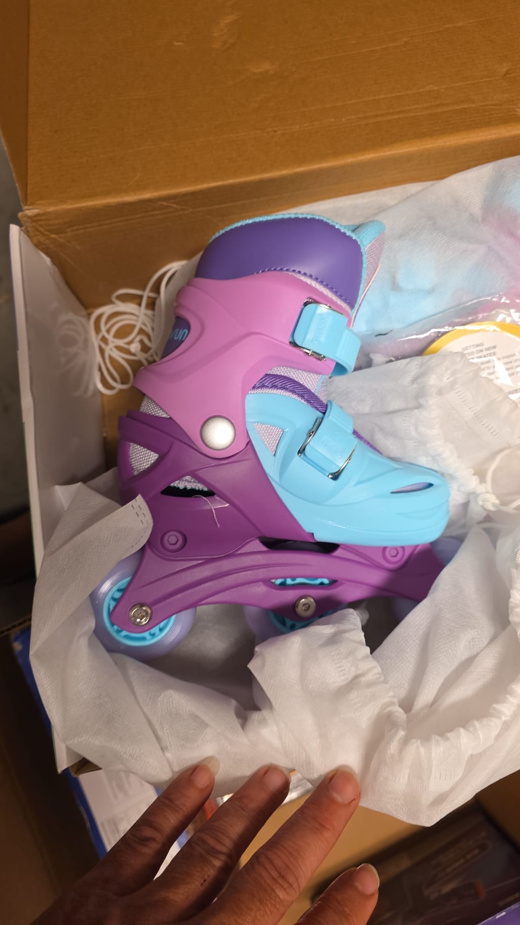 Locavun Inline Skates for Girls Size Small 65