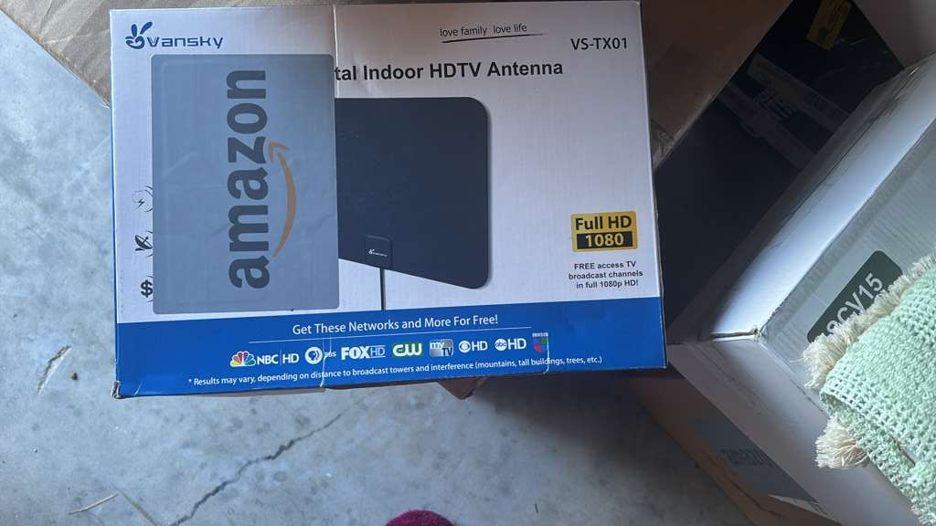 TV Antenna Indoor, Digital Amplified Indoor HDTV Antenna 36
