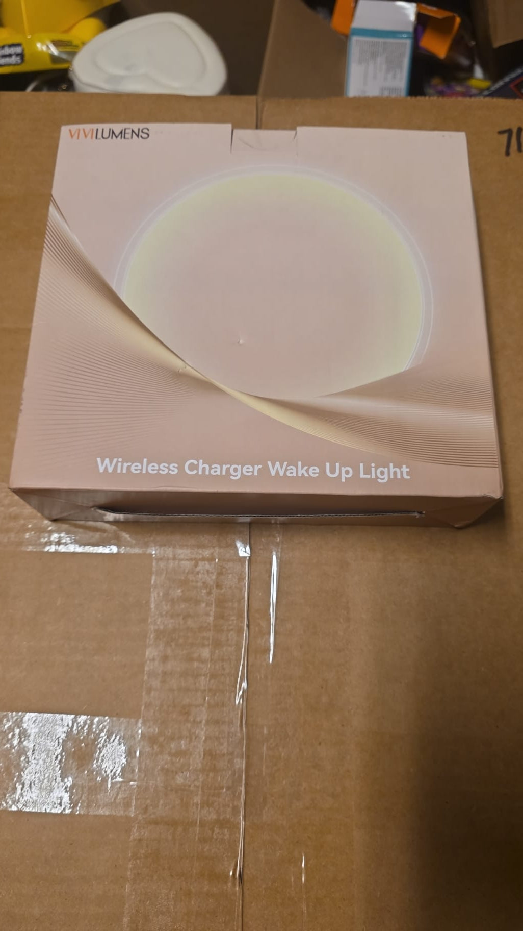 VIVILUMENS Wireless Charger Wake Up Light, Alarm Clock Wireless Charger 78