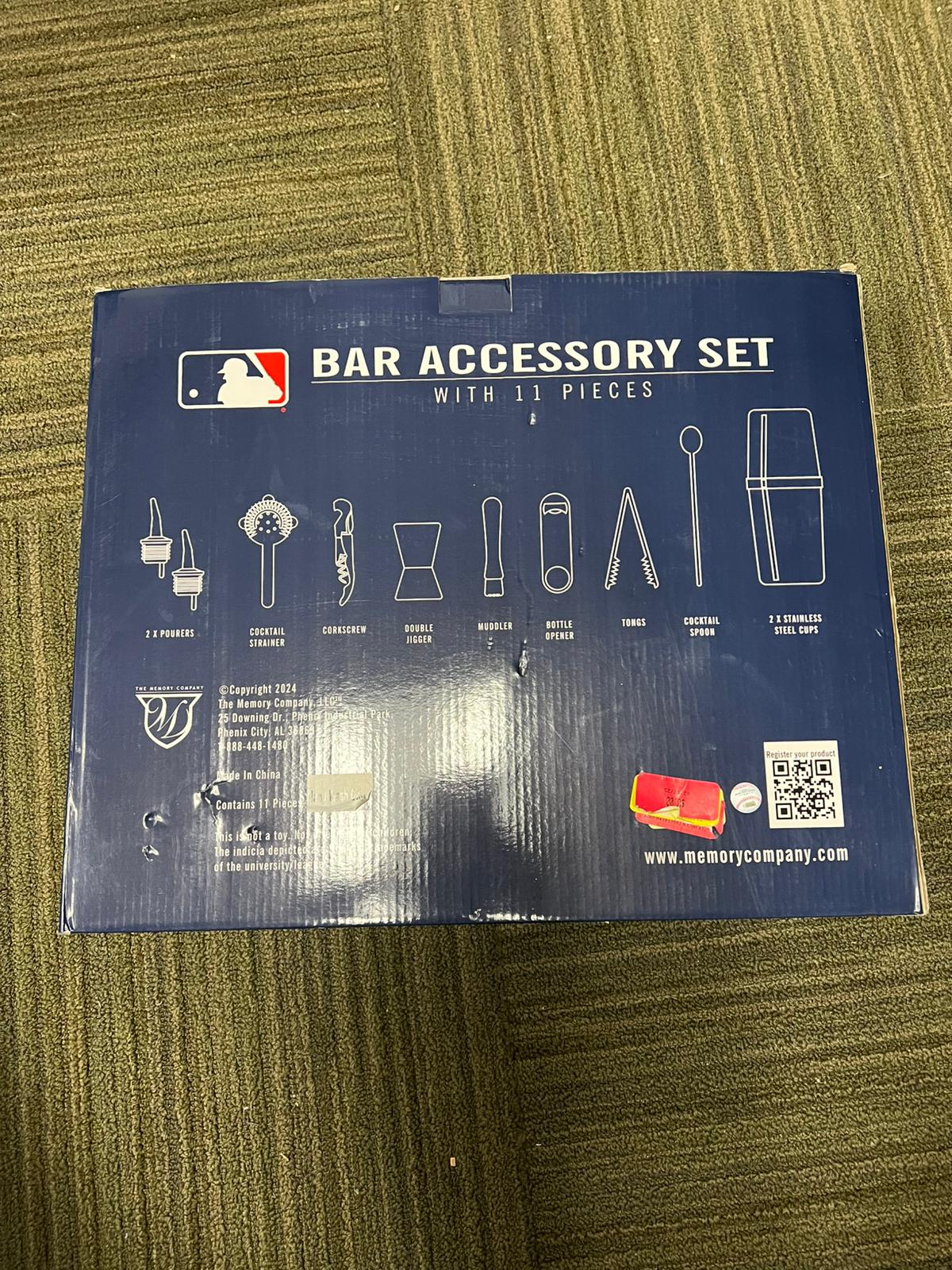 MLB Cincinnati Reds Stainless Steel Bar Accessory Set