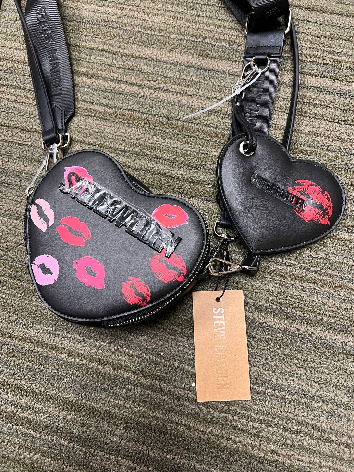 Steve Madden Rosi Heart Crossbody